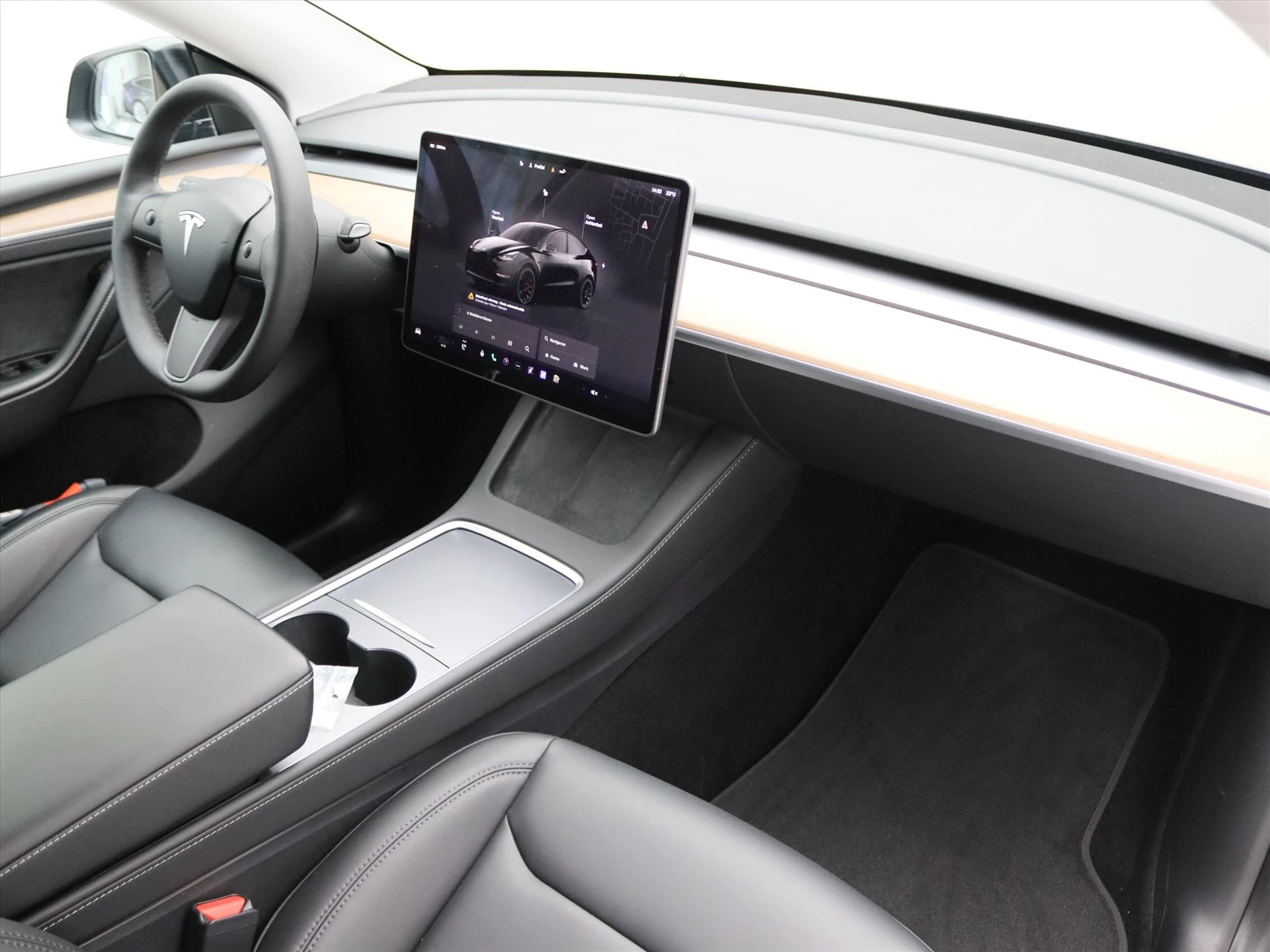 Hoofdafbeelding Tesla Model Y