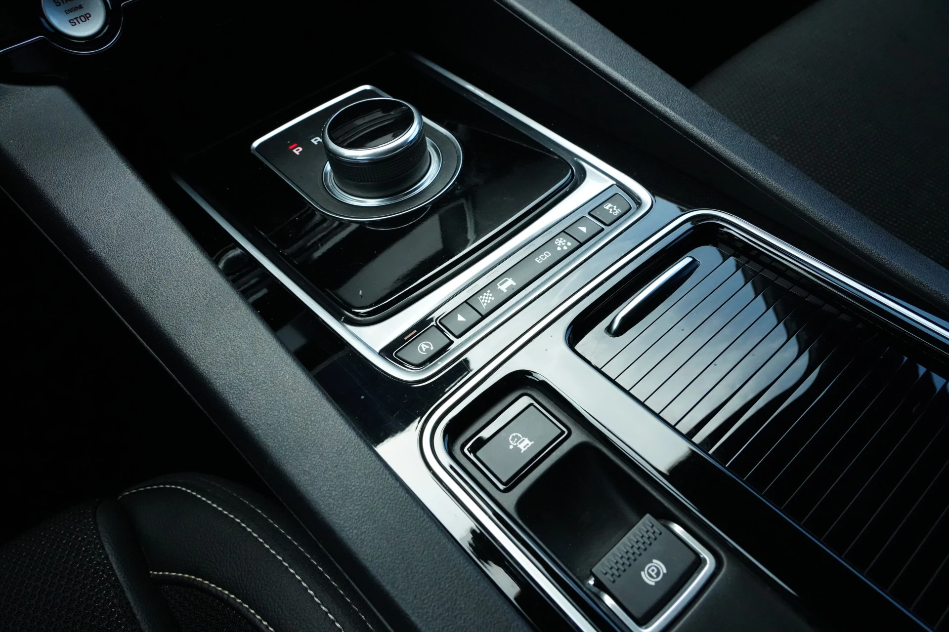 Hoofdafbeelding Jaguar F-PACE