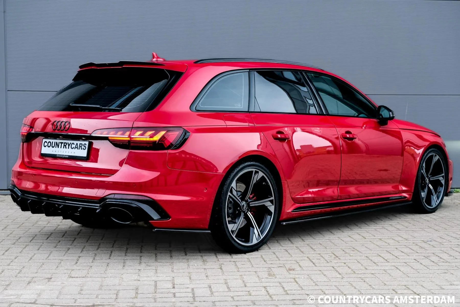 Hoofdafbeelding Audi RS4