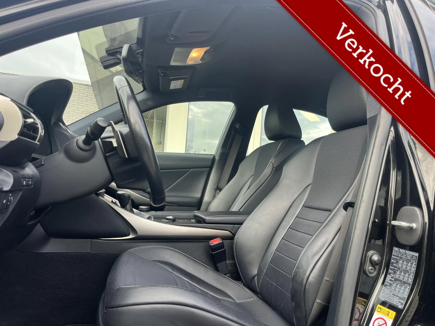 Hoofdafbeelding Lexus IS