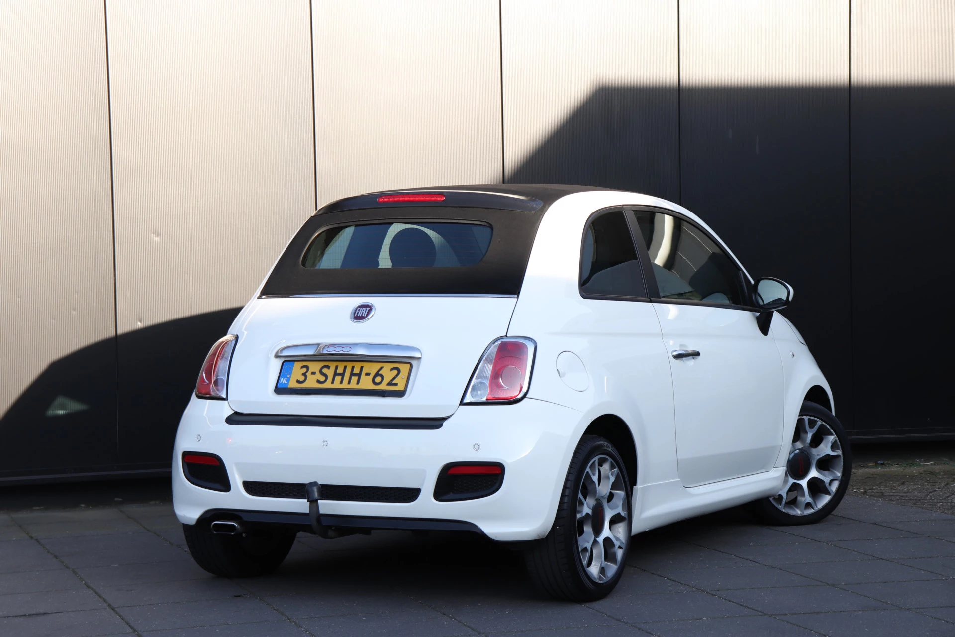 Hoofdafbeelding Fiat 500C