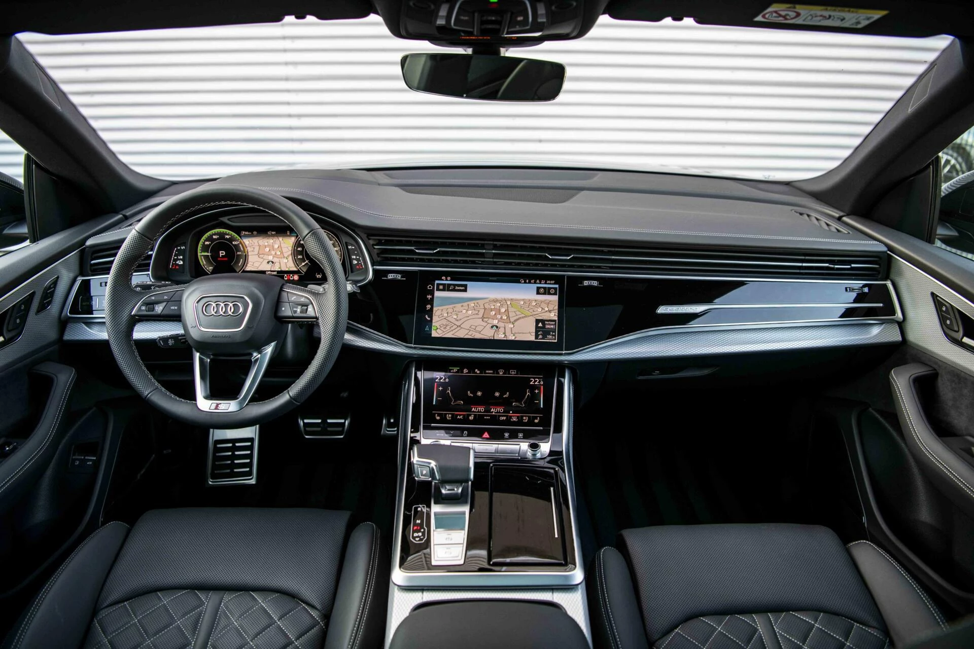Hoofdafbeelding Audi Q8