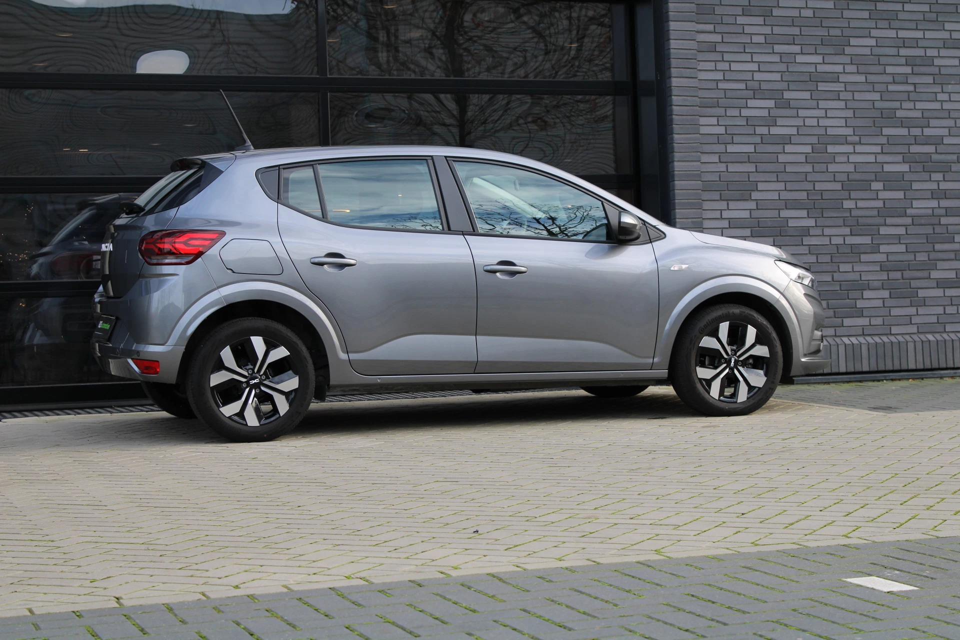 Hoofdafbeelding Dacia Sandero