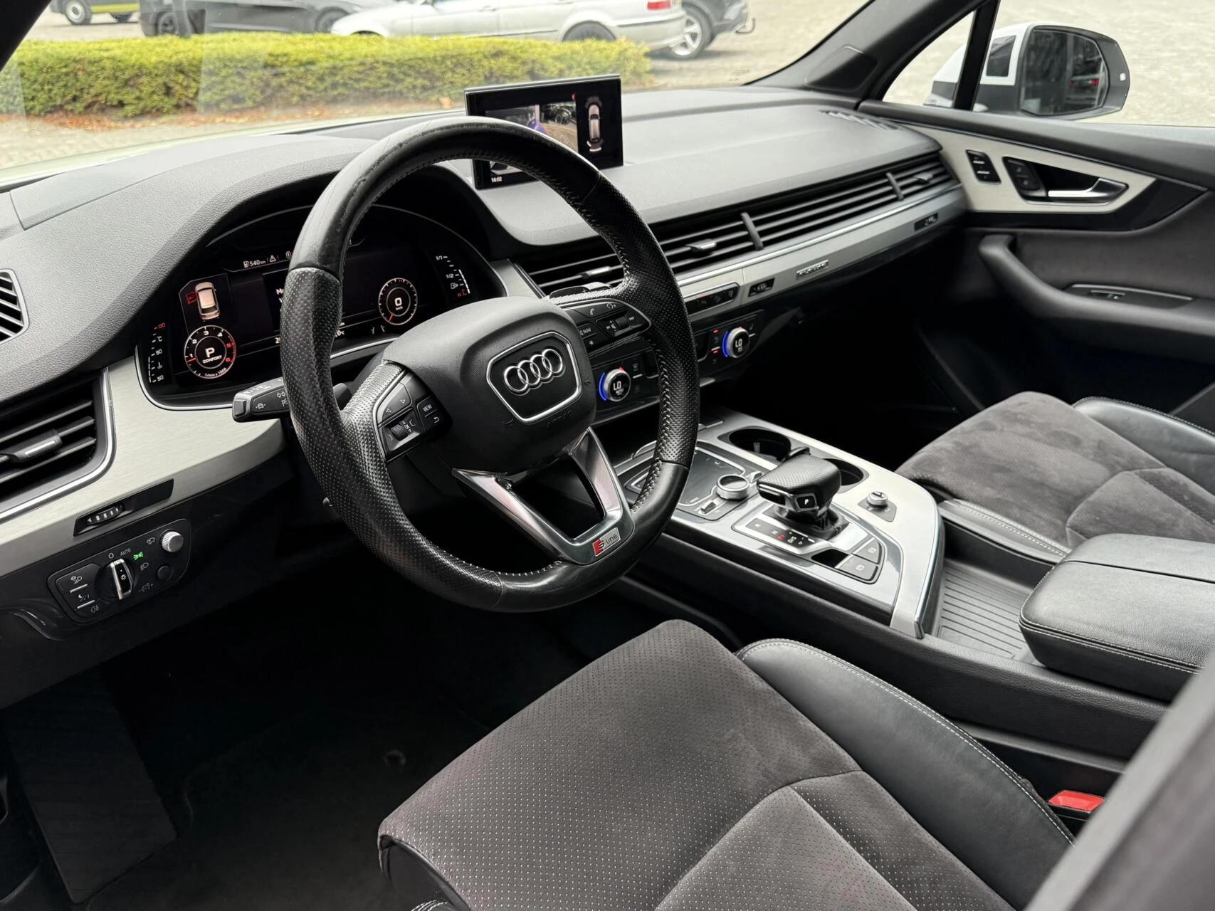 Hoofdafbeelding Audi Q7