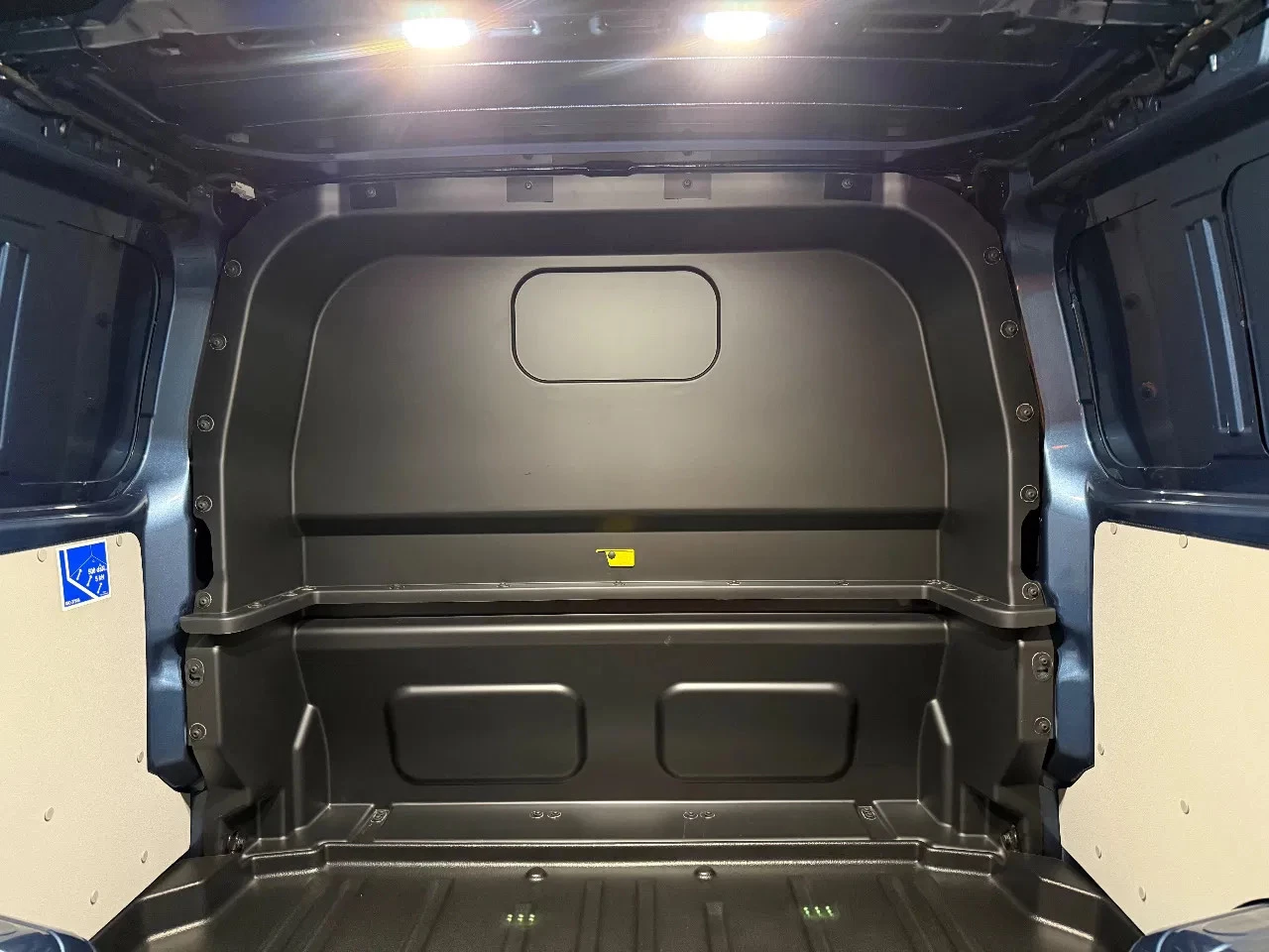 Hoofdafbeelding Ford E-Transit Custom
