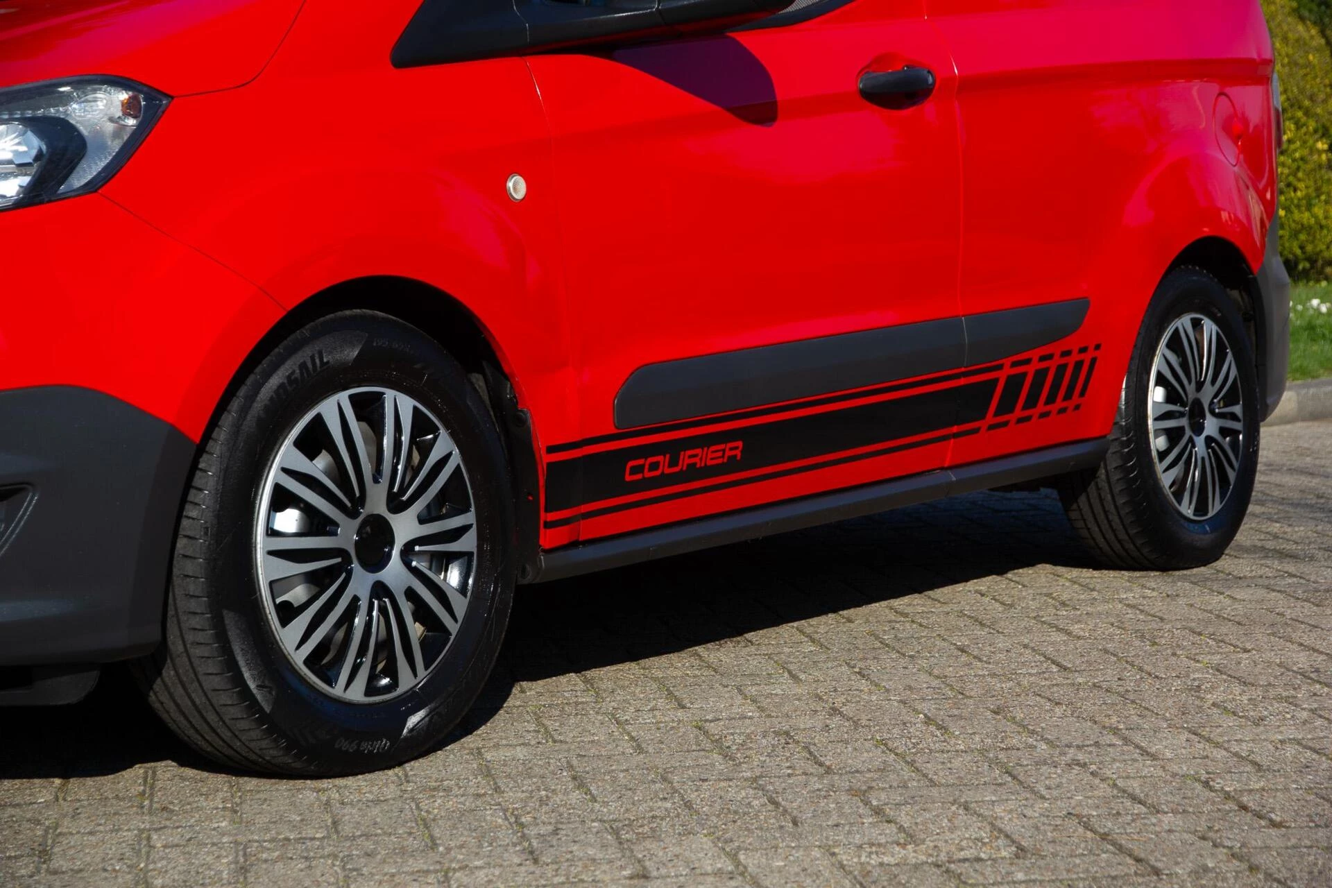 Hoofdafbeelding Ford Transit Courier