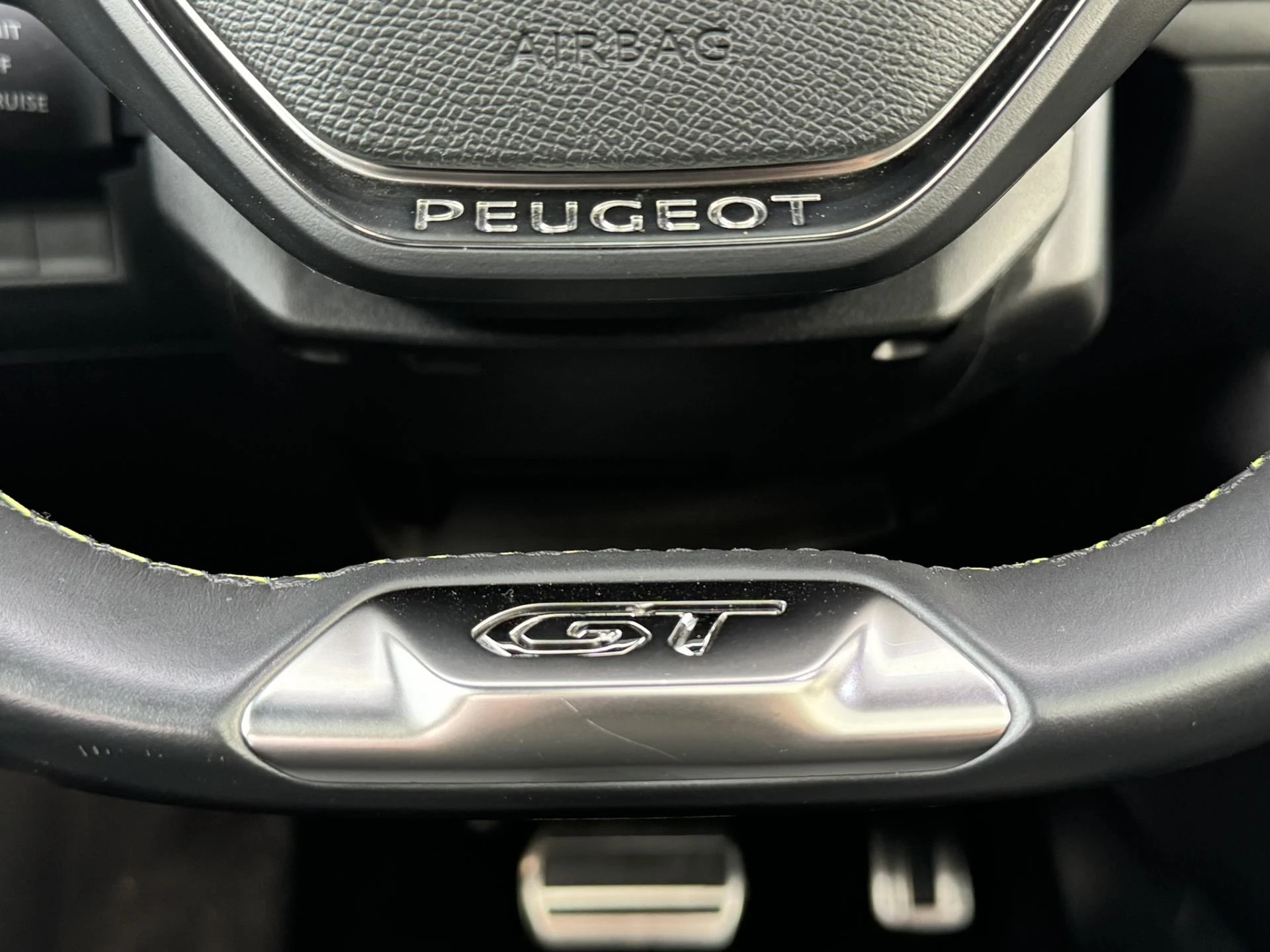 Hoofdafbeelding Peugeot e-208