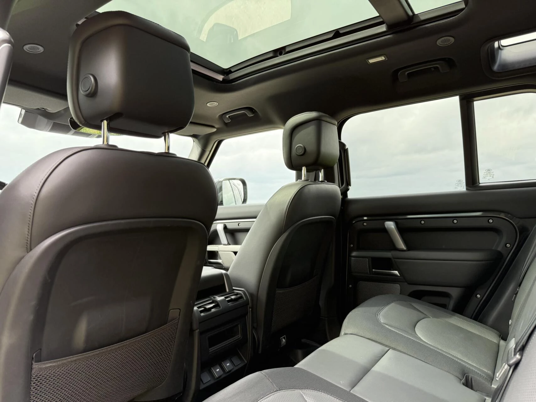 Hoofdafbeelding Land Rover Defender