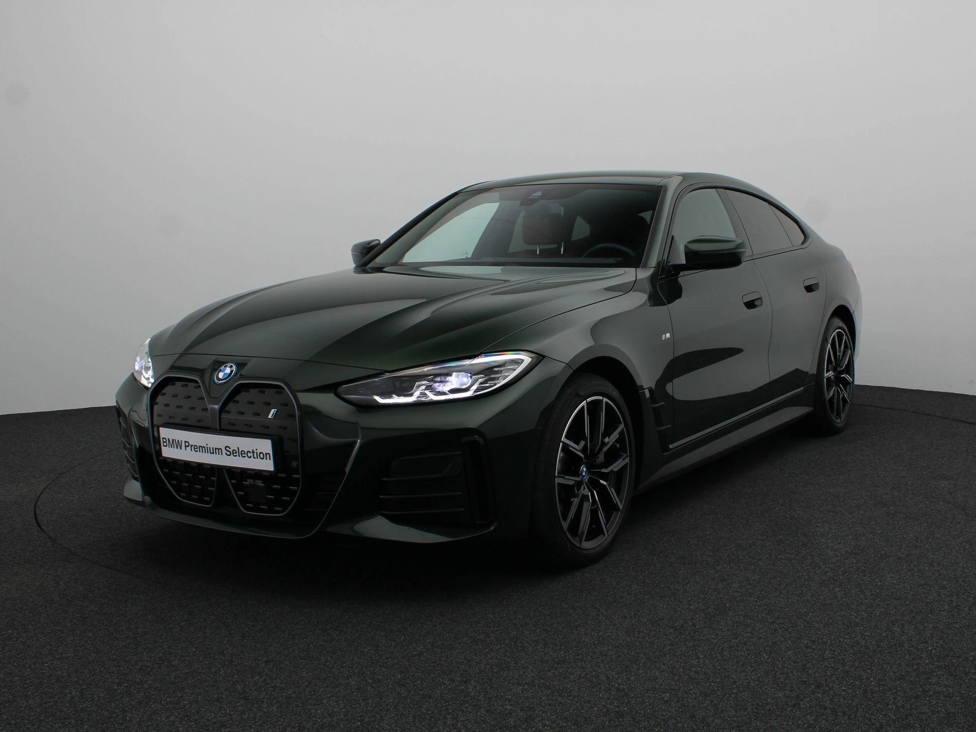 Hoofdafbeelding BMW i4