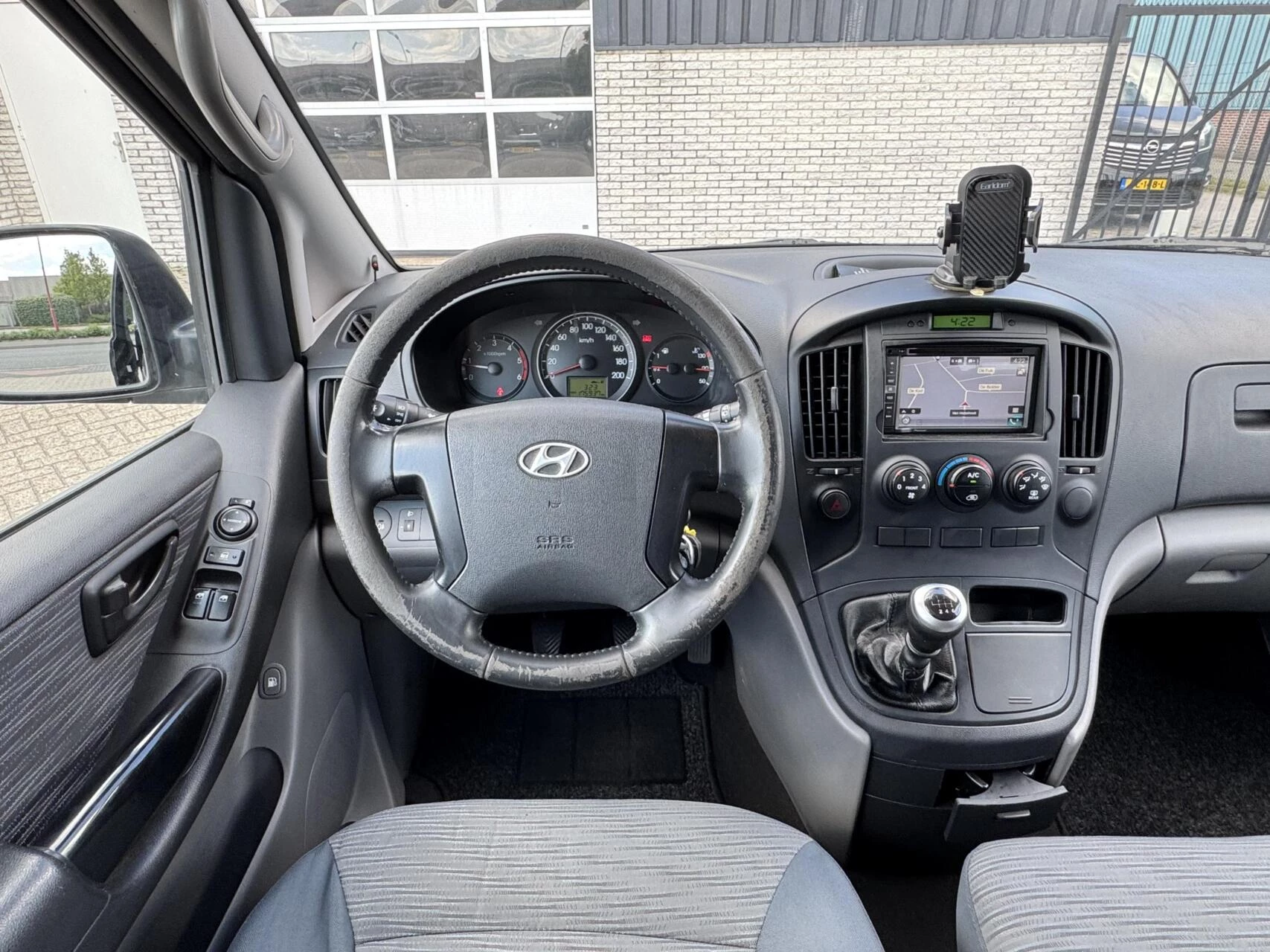 Hoofdafbeelding Hyundai H300