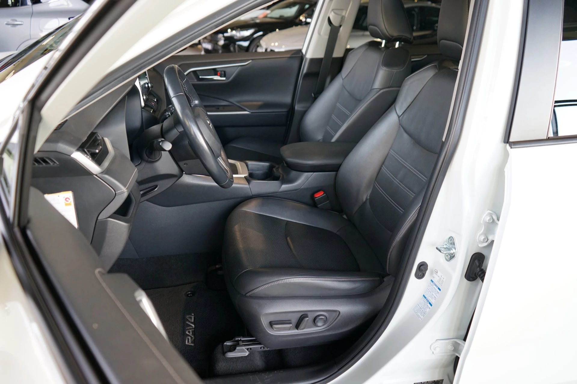 Hoofdafbeelding Toyota RAV4