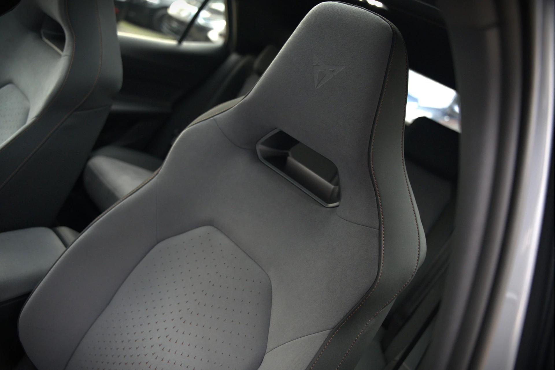 Hoofdafbeelding CUPRA Born