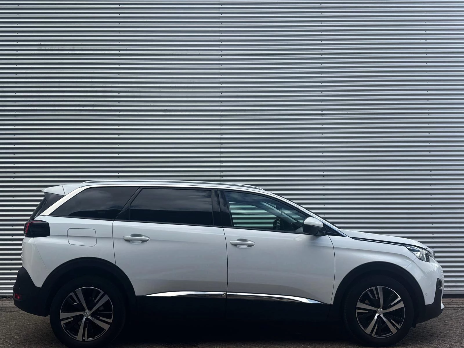 Hoofdafbeelding Peugeot 5008
