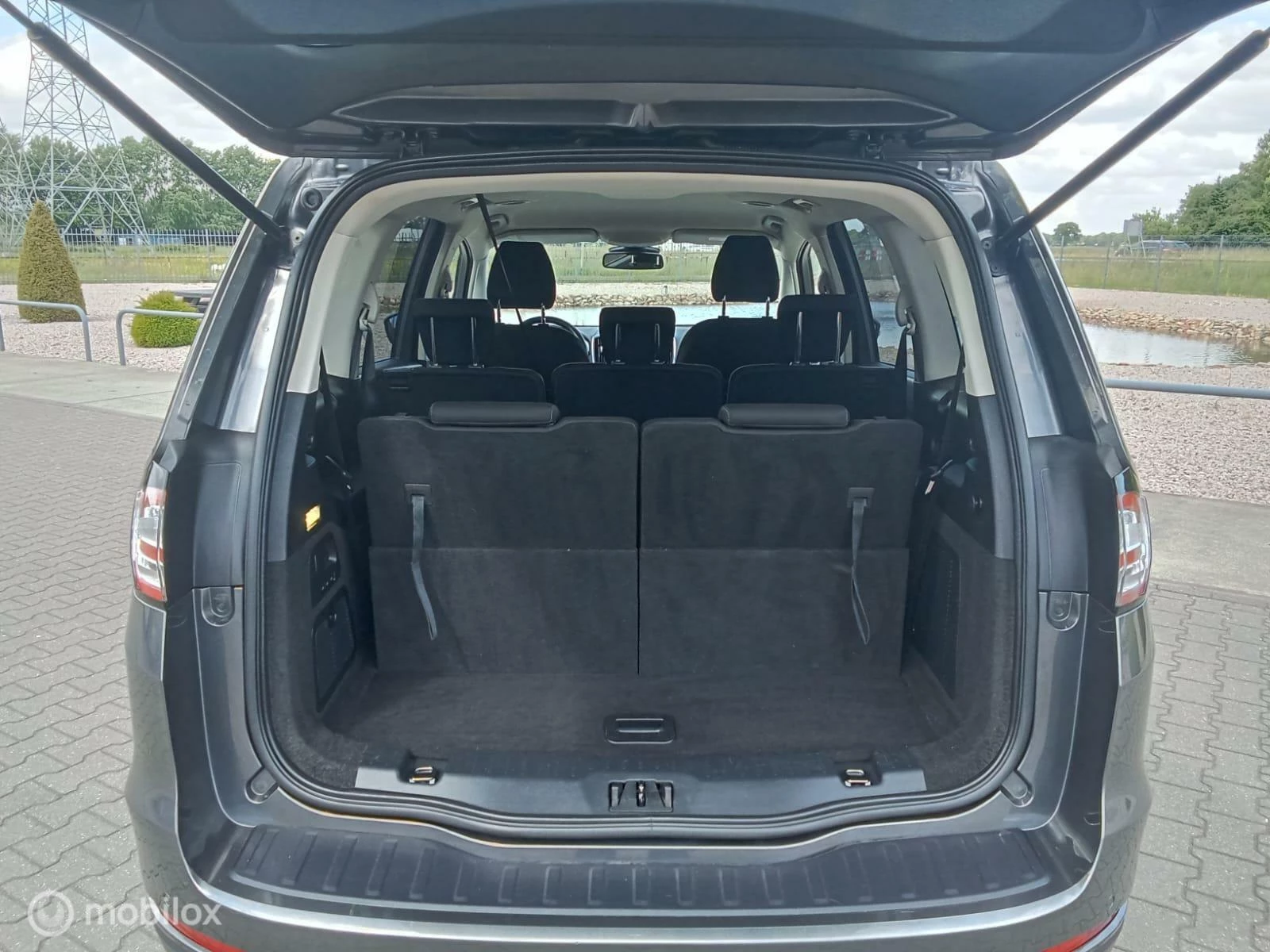 Hoofdafbeelding Ford Galaxy