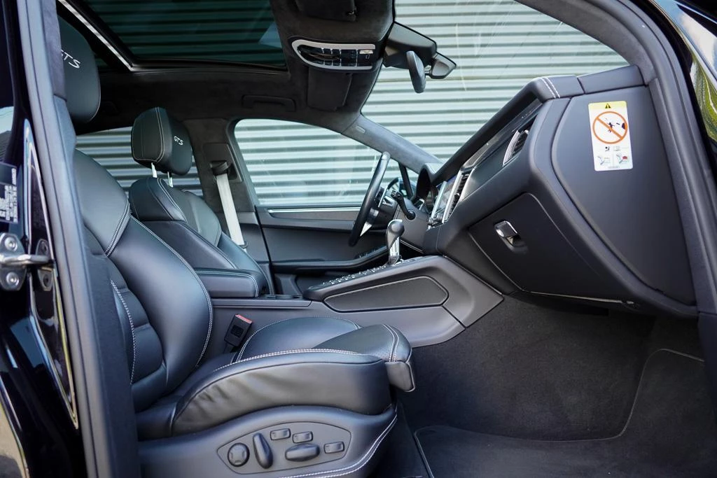 Hoofdafbeelding Porsche Macan