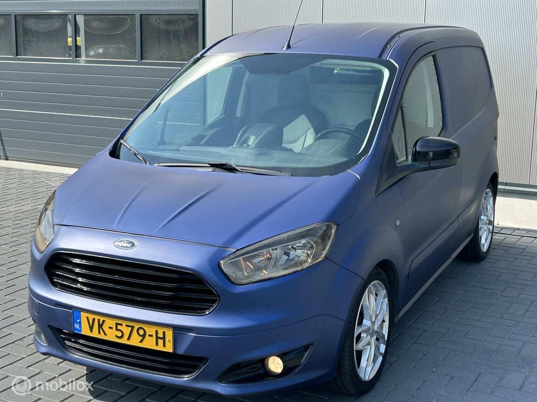 Hoofdafbeelding Ford Transit Courier