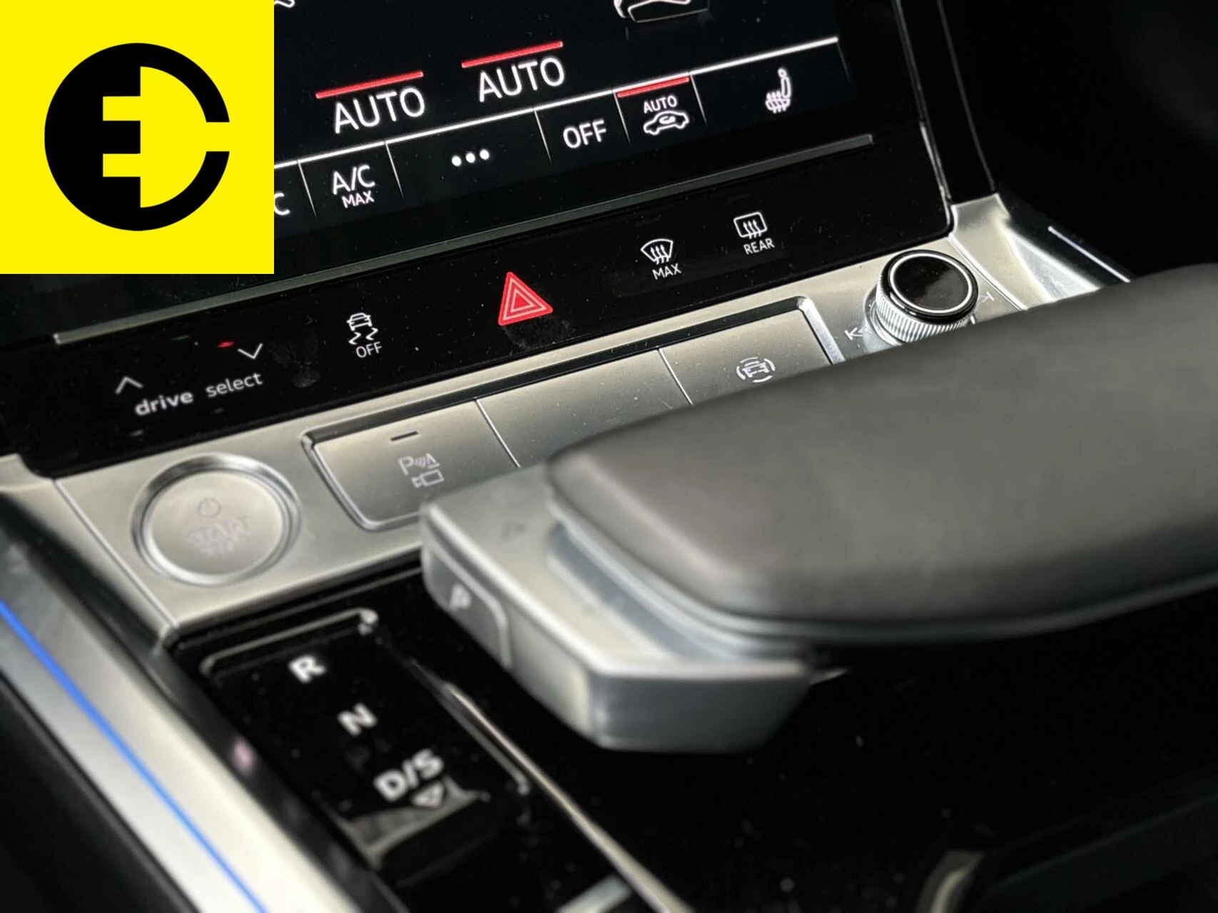 Hoofdafbeelding Audi e-tron