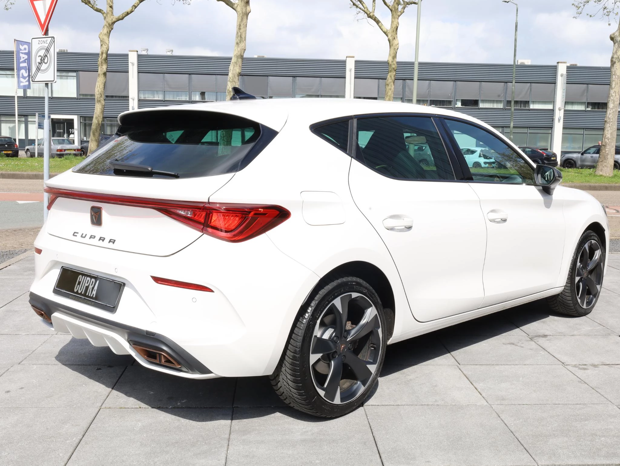 Hoofdafbeelding CUPRA Leon