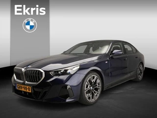 BMW 5 Serie Sedan 520d | M-Sportpakket | LED | HUD | Trekhaak | Schuifdak | Comfortzetels | DAB | Harman-kardon sound | Alu 20 inch