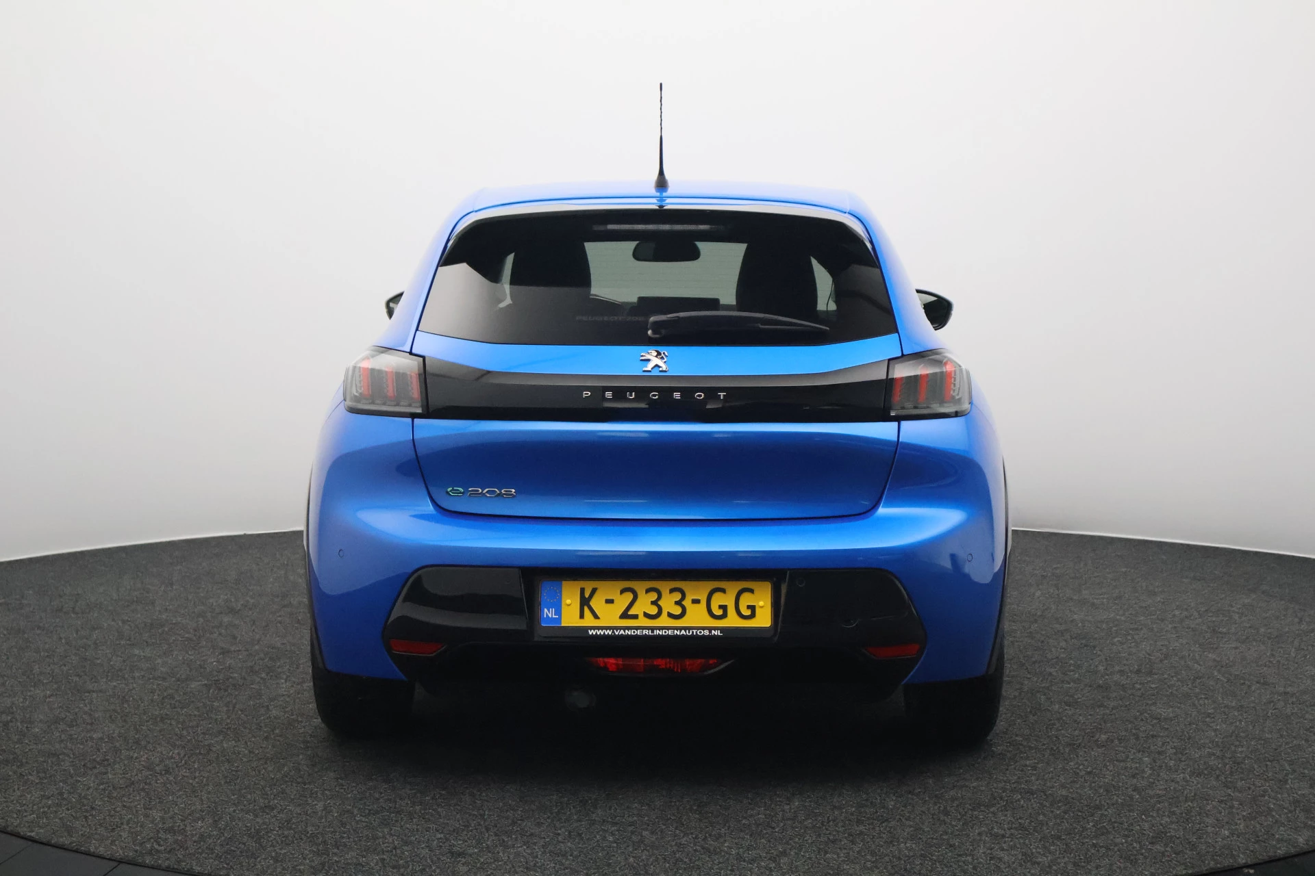 Hoofdafbeelding Peugeot e-208