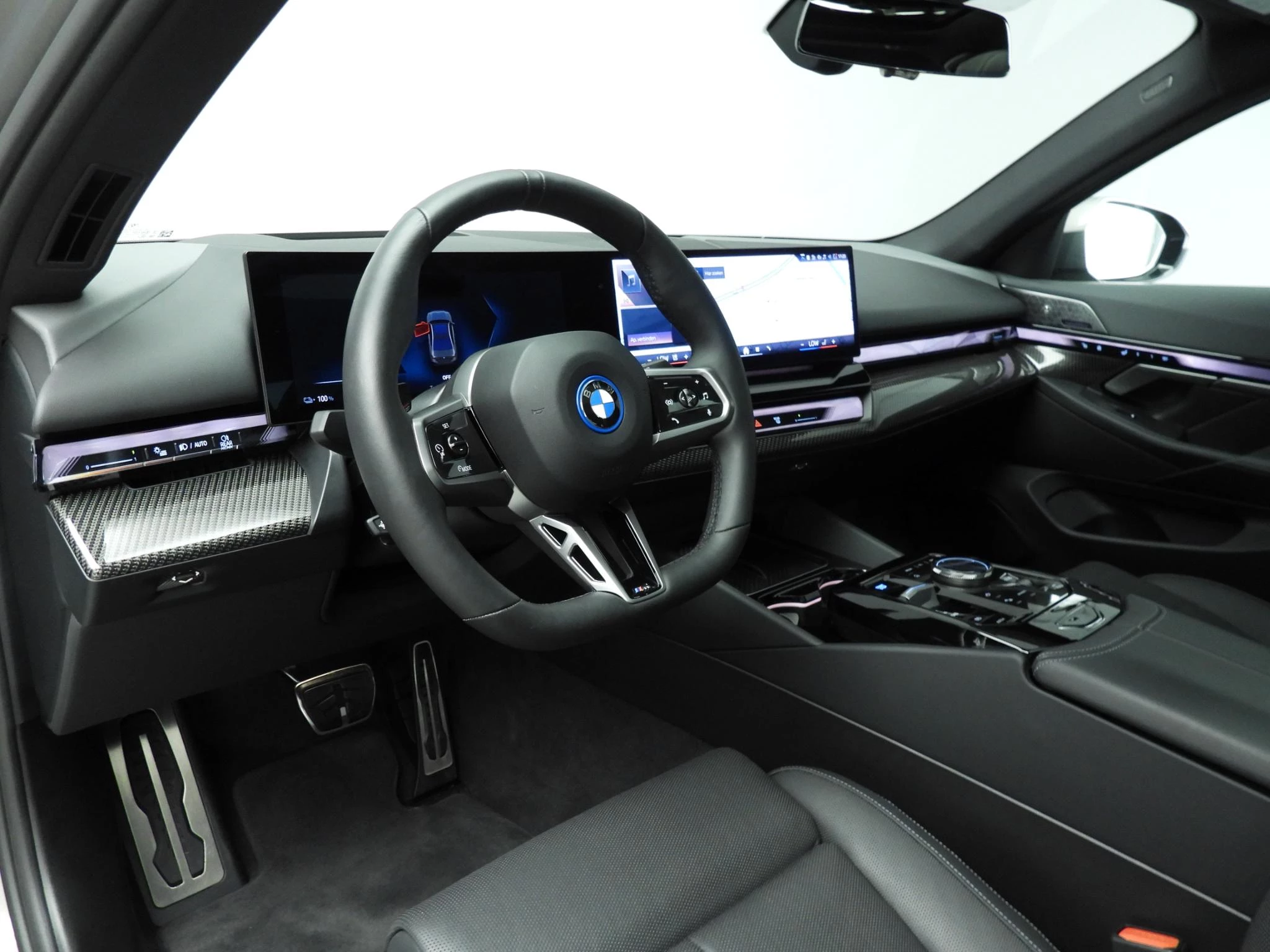 Hoofdafbeelding BMW i5
