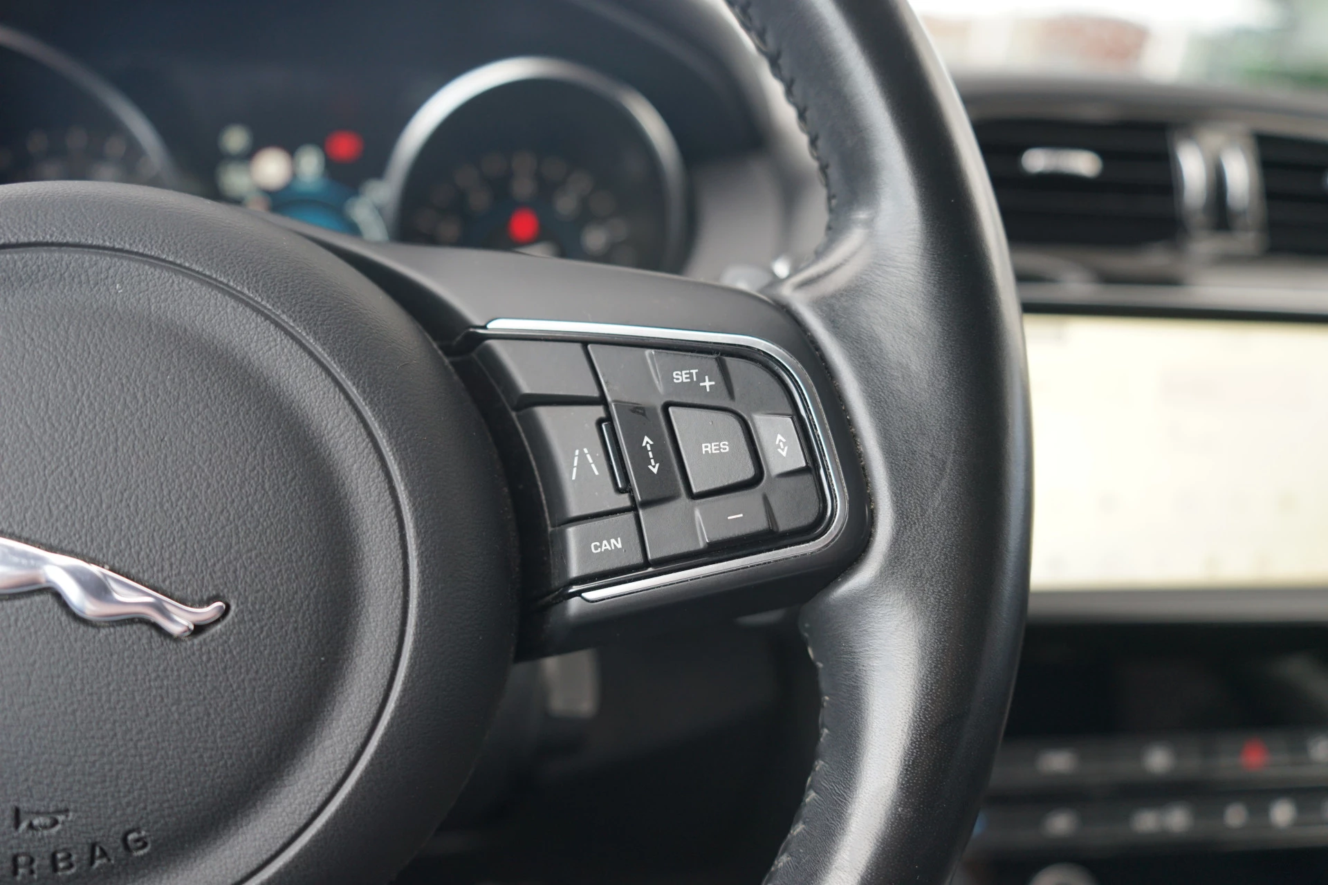 Hoofdafbeelding Jaguar F-PACE