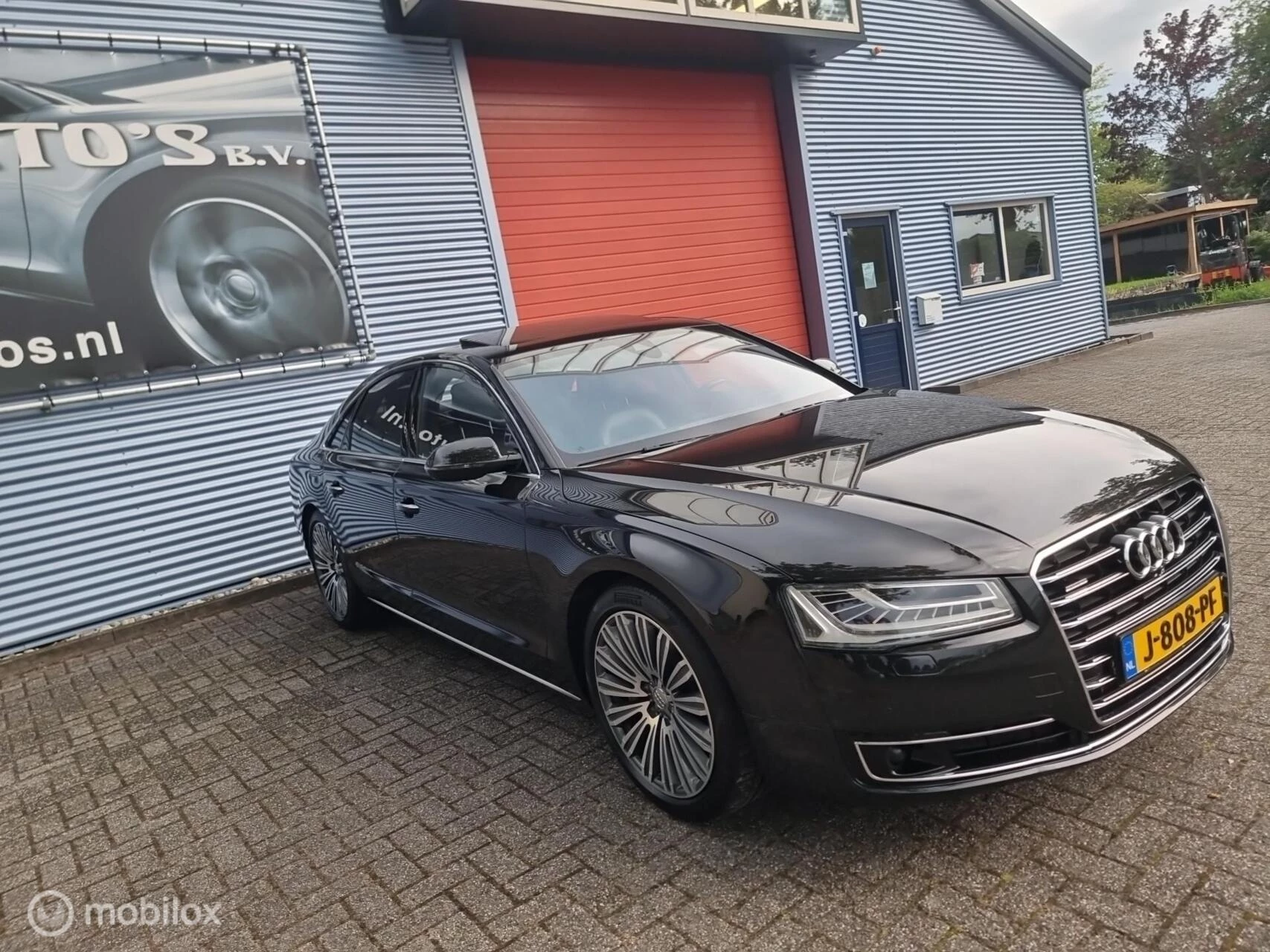 Hoofdafbeelding Audi A8