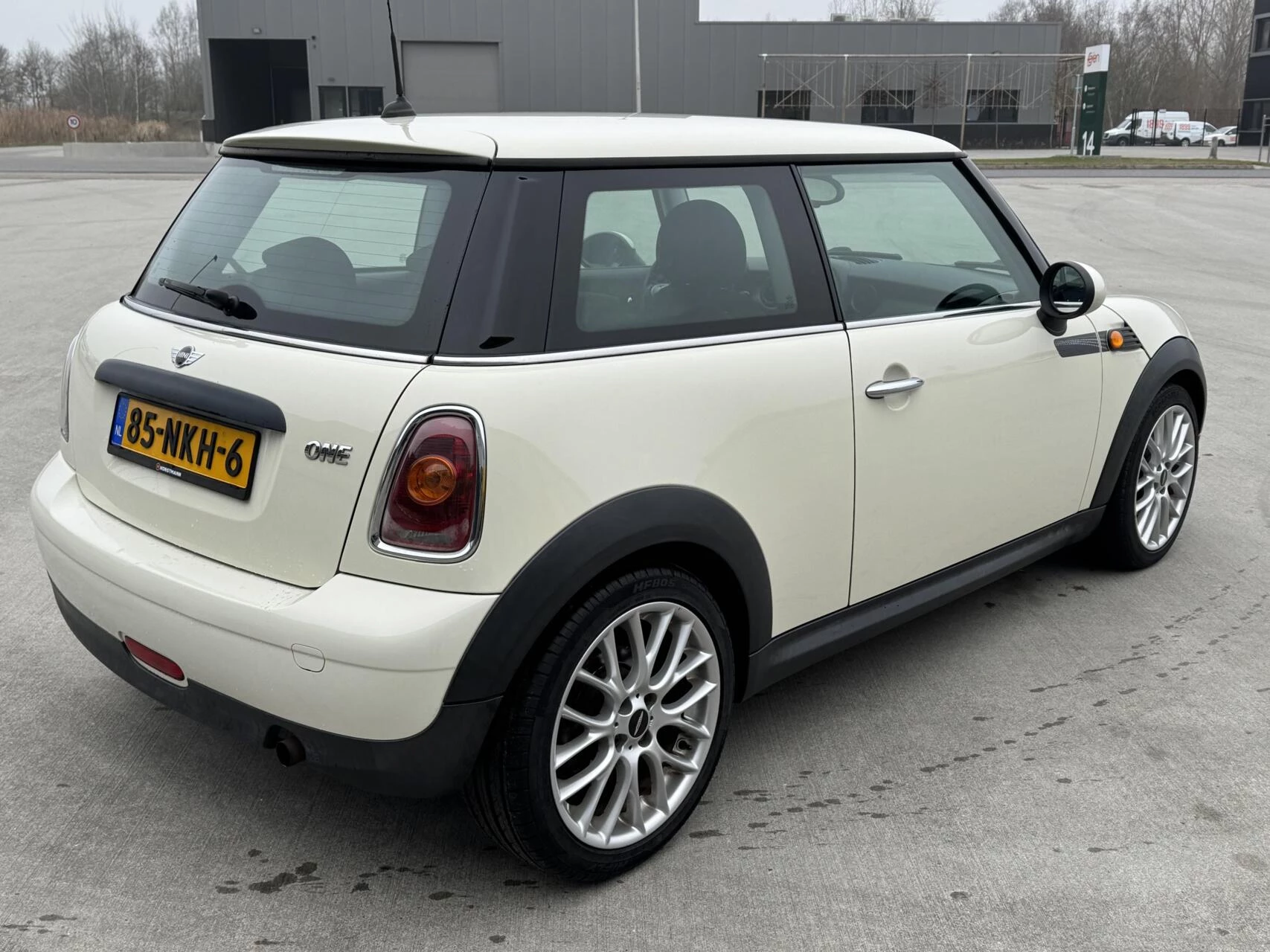 Hoofdafbeelding MINI One