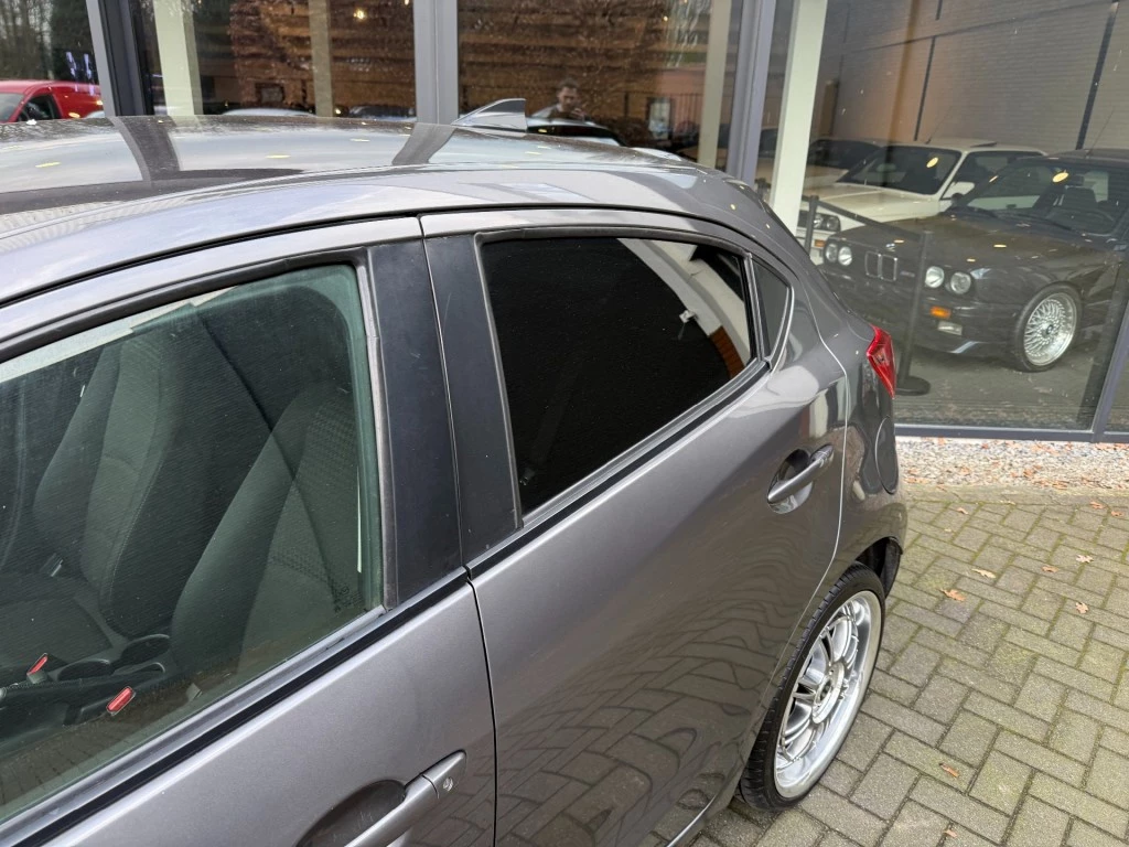 Hoofdafbeelding Mazda 2