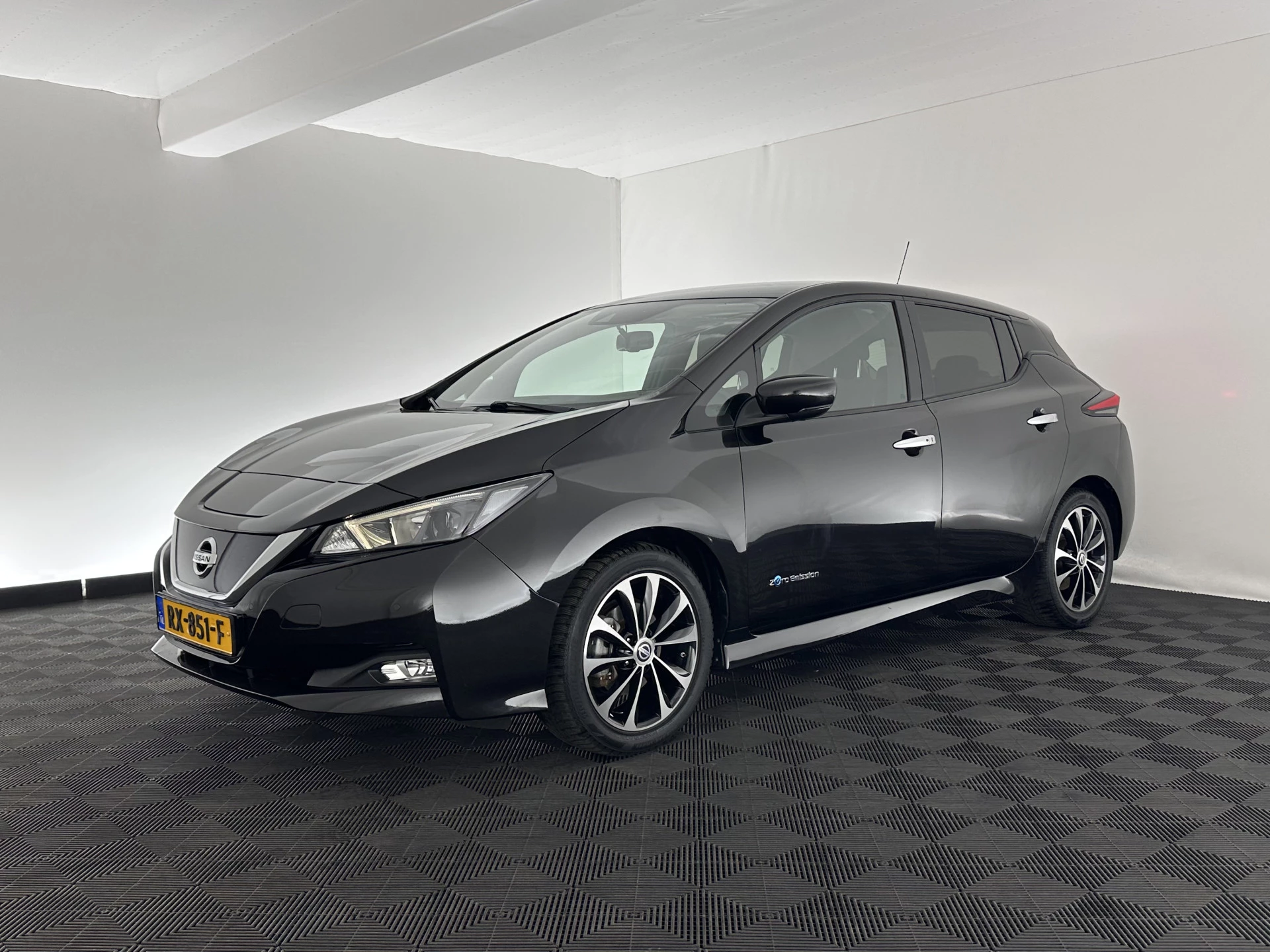 Hoofdafbeelding Nissan Leaf