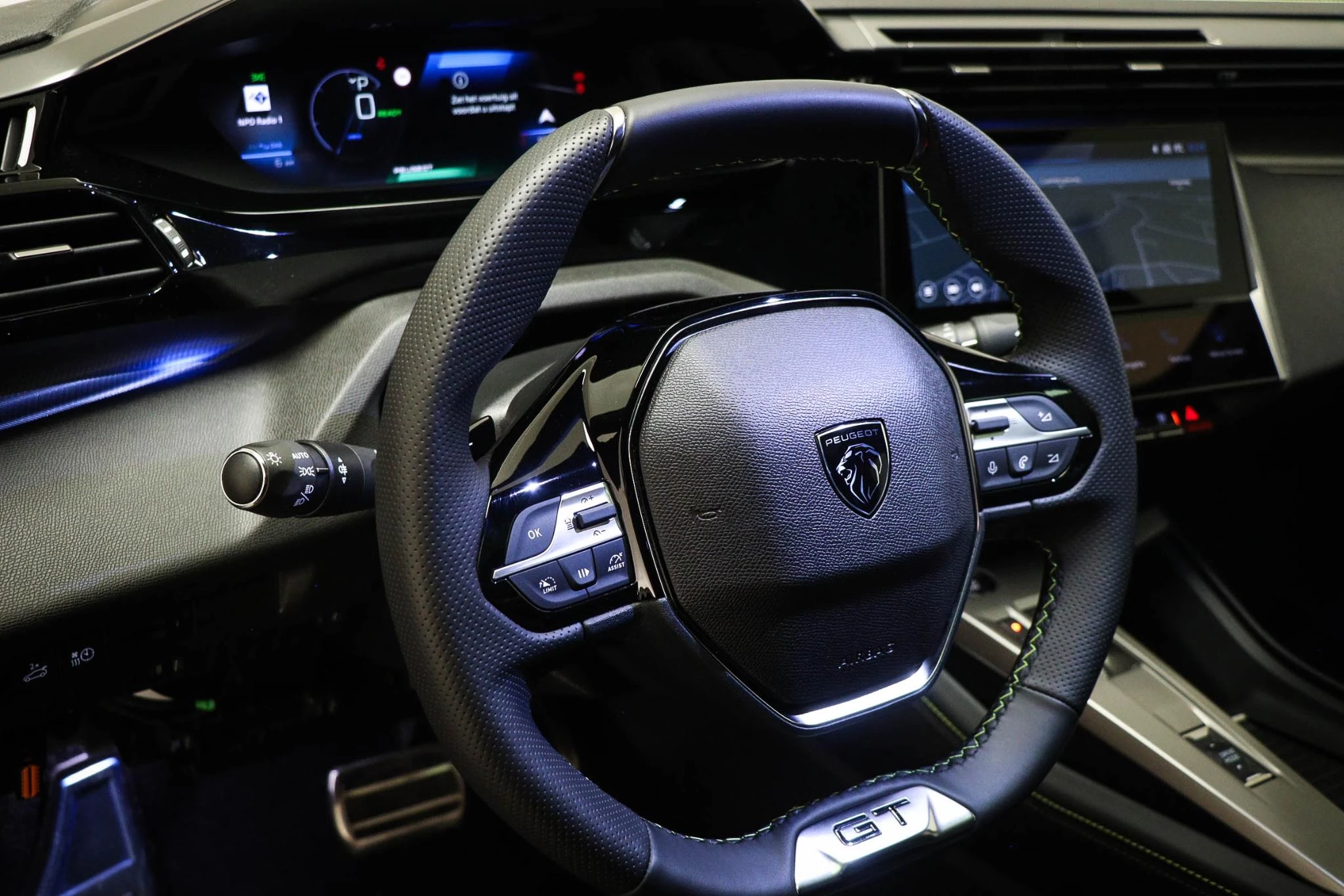 Hoofdafbeelding Peugeot 408