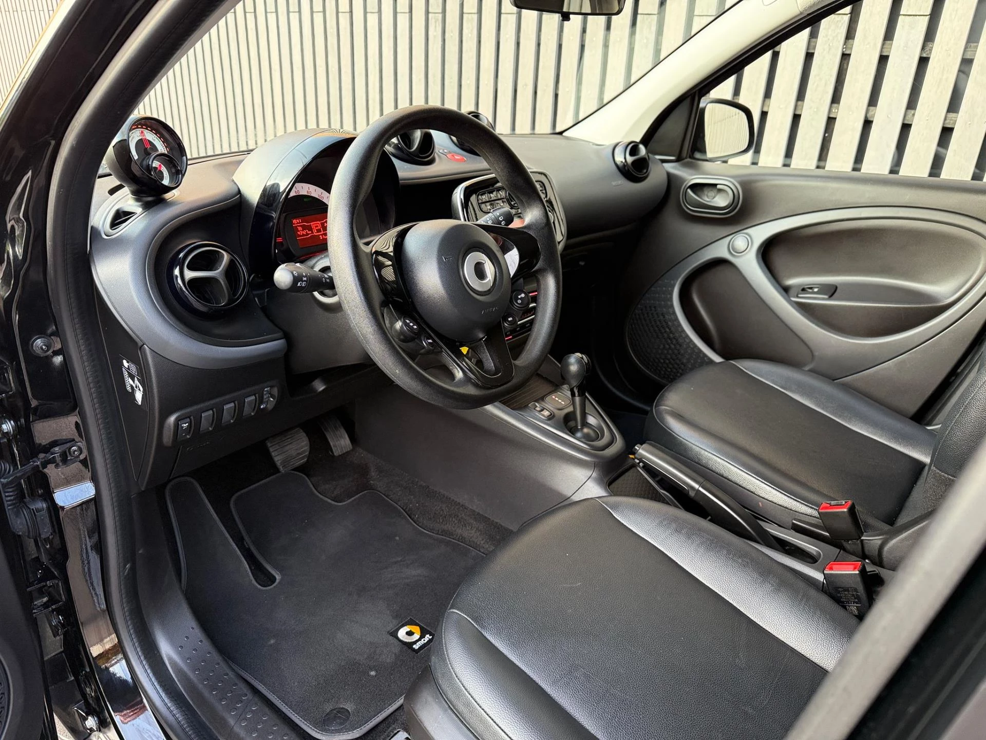 Hoofdafbeelding Smart Forfour
