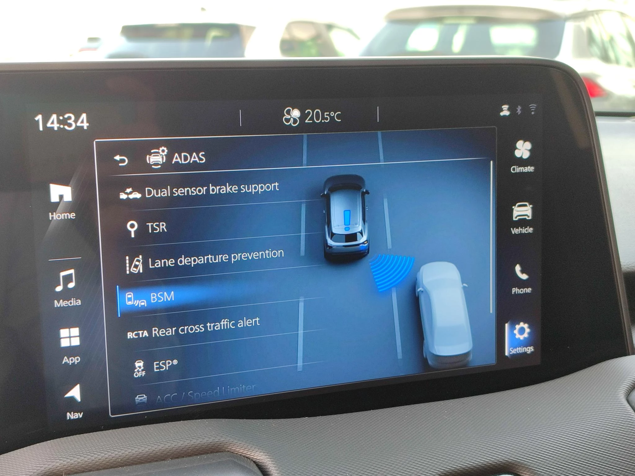 Hoofdafbeelding Toyota Urban Cruiser