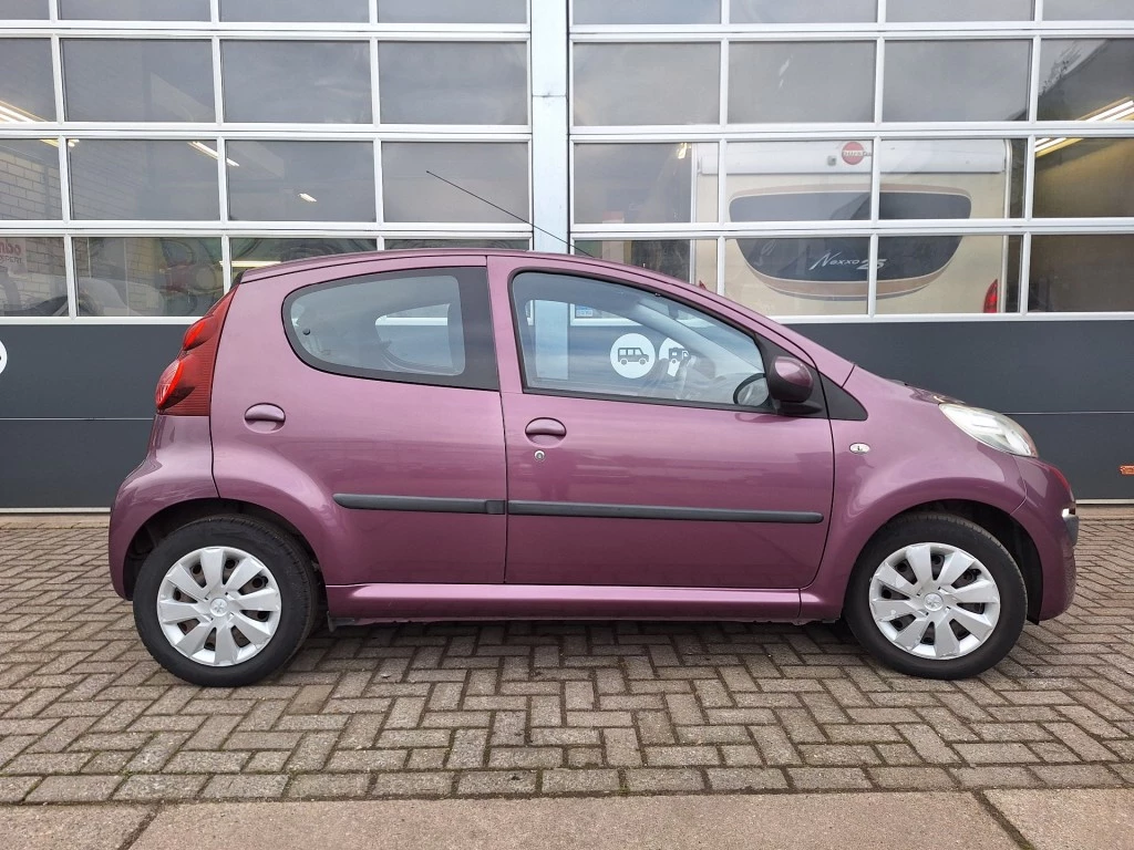 Hoofdafbeelding Peugeot 107