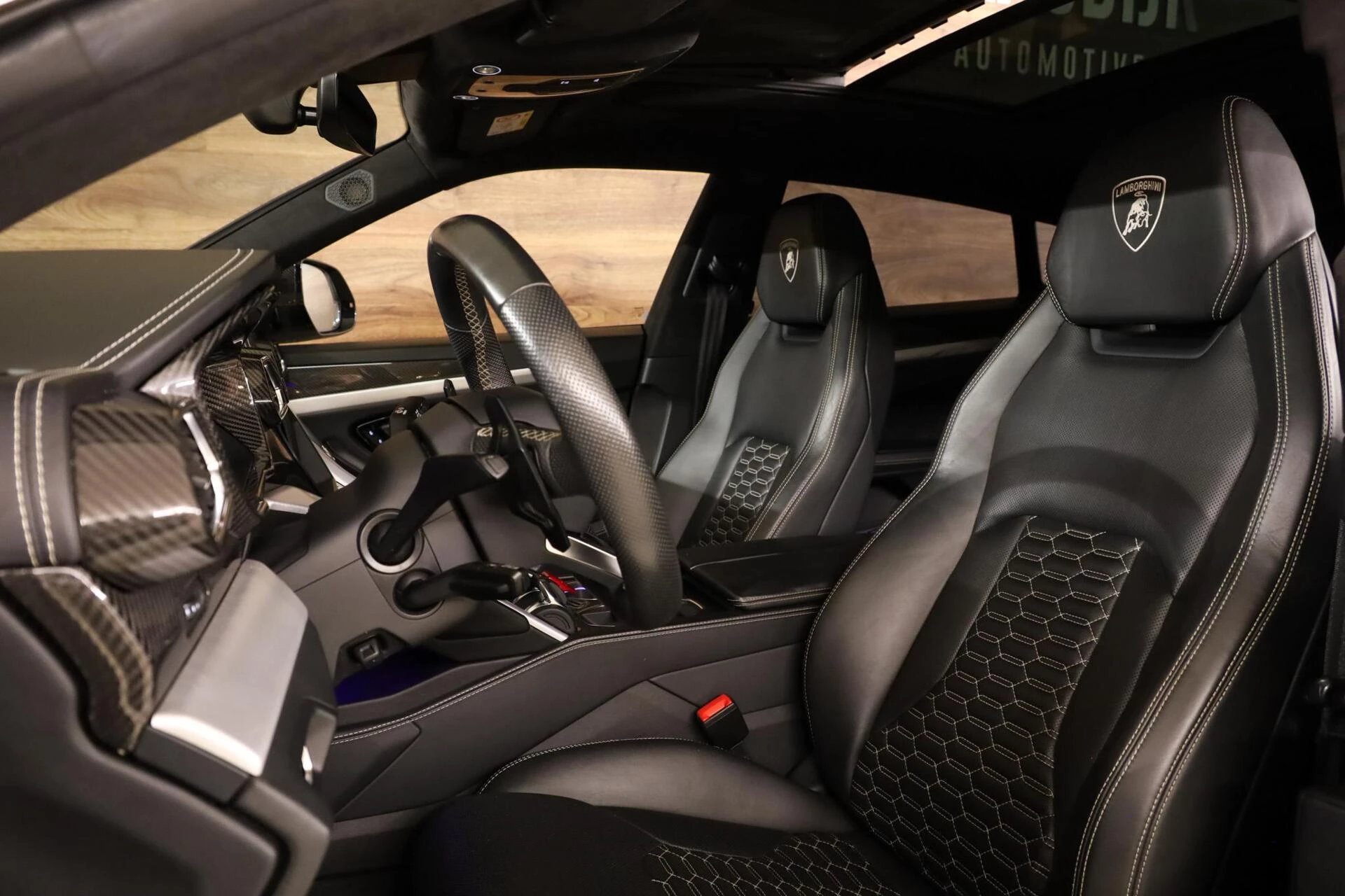 Hoofdafbeelding Lamborghini Urus