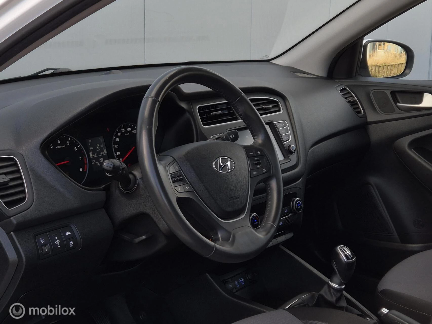 Hoofdafbeelding Hyundai i20