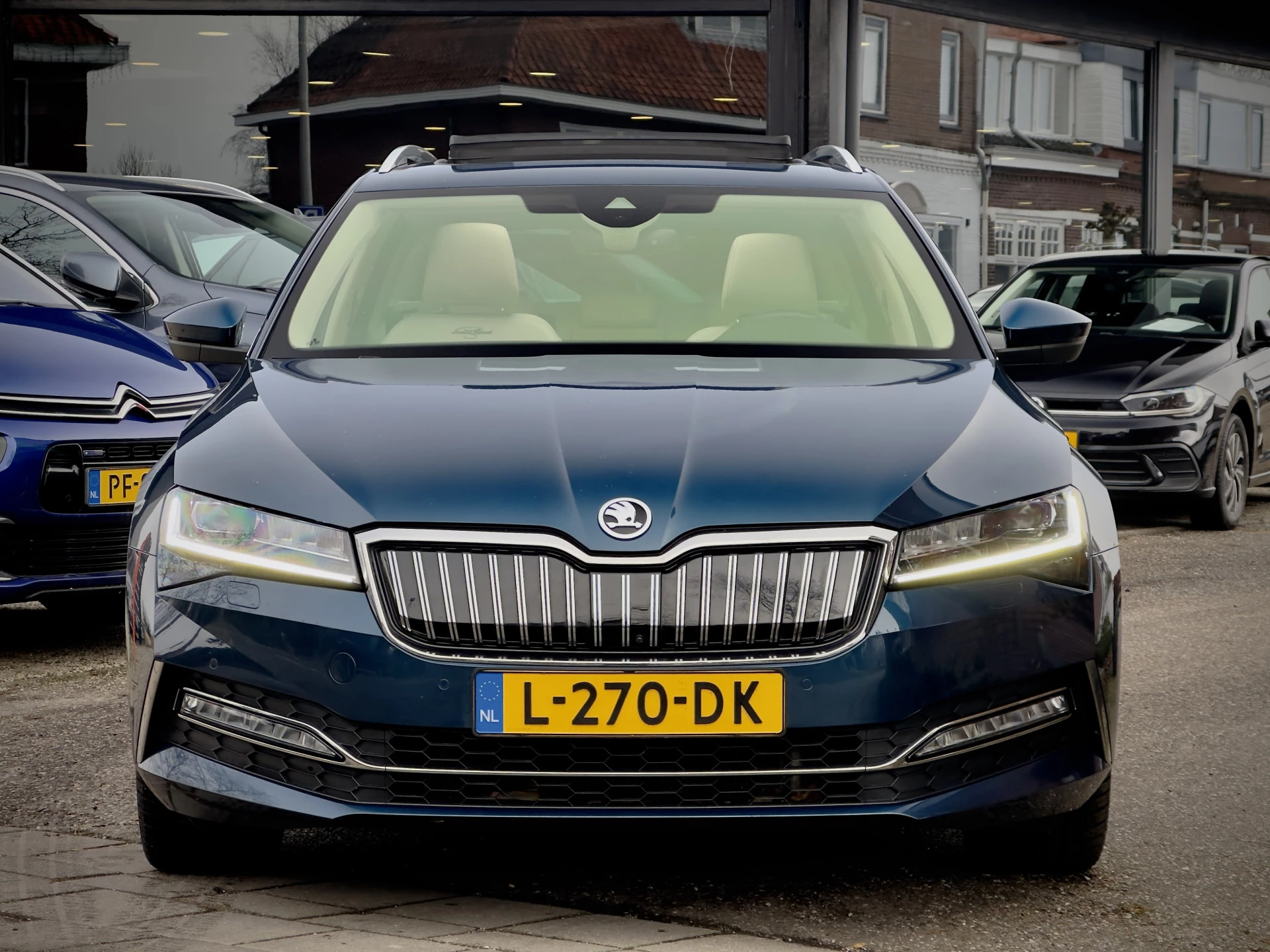 Hoofdafbeelding Škoda Superb