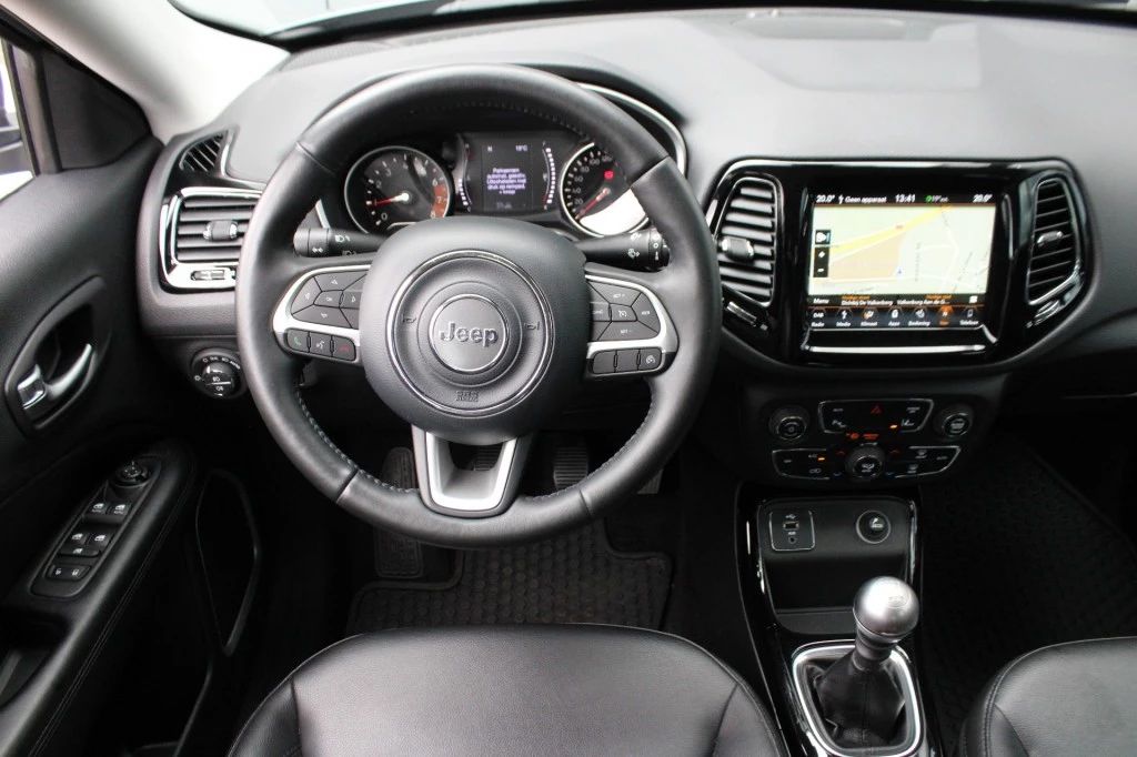 Hoofdafbeelding Jeep Compass