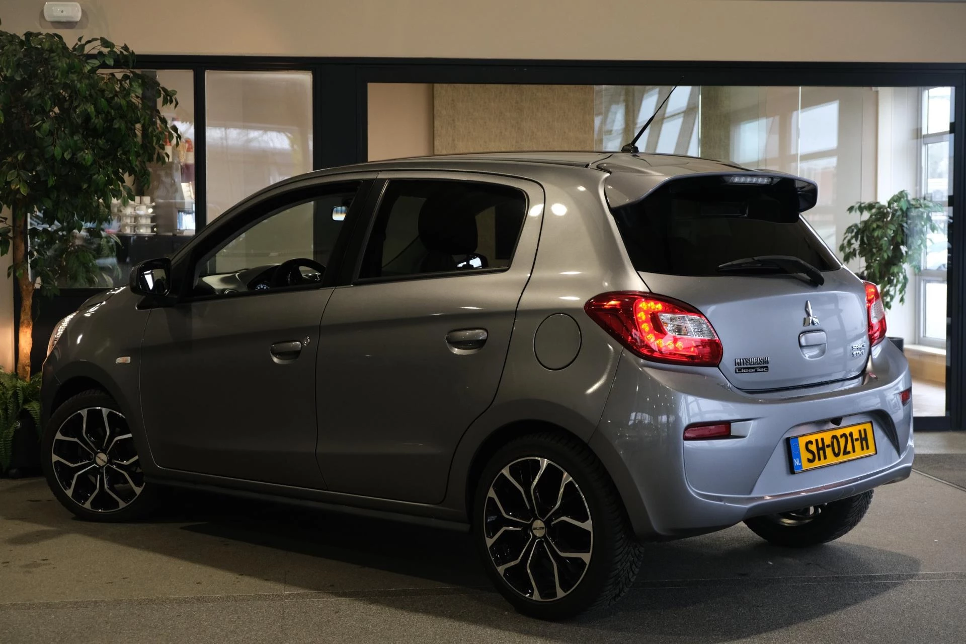 Hoofdafbeelding Mitsubishi Space Star