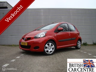 Toyota Aygo 1.0-12V Dynamic Navigator