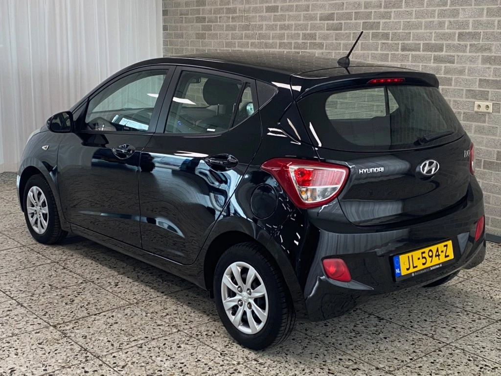 Hoofdafbeelding Hyundai i10