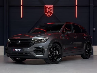 Hoofdafbeelding Volkswagen Touareg Volkswagen Touareg TSI eHybrid 4MOTION R |PANO|TREK|360|DYNAUDIO|22"