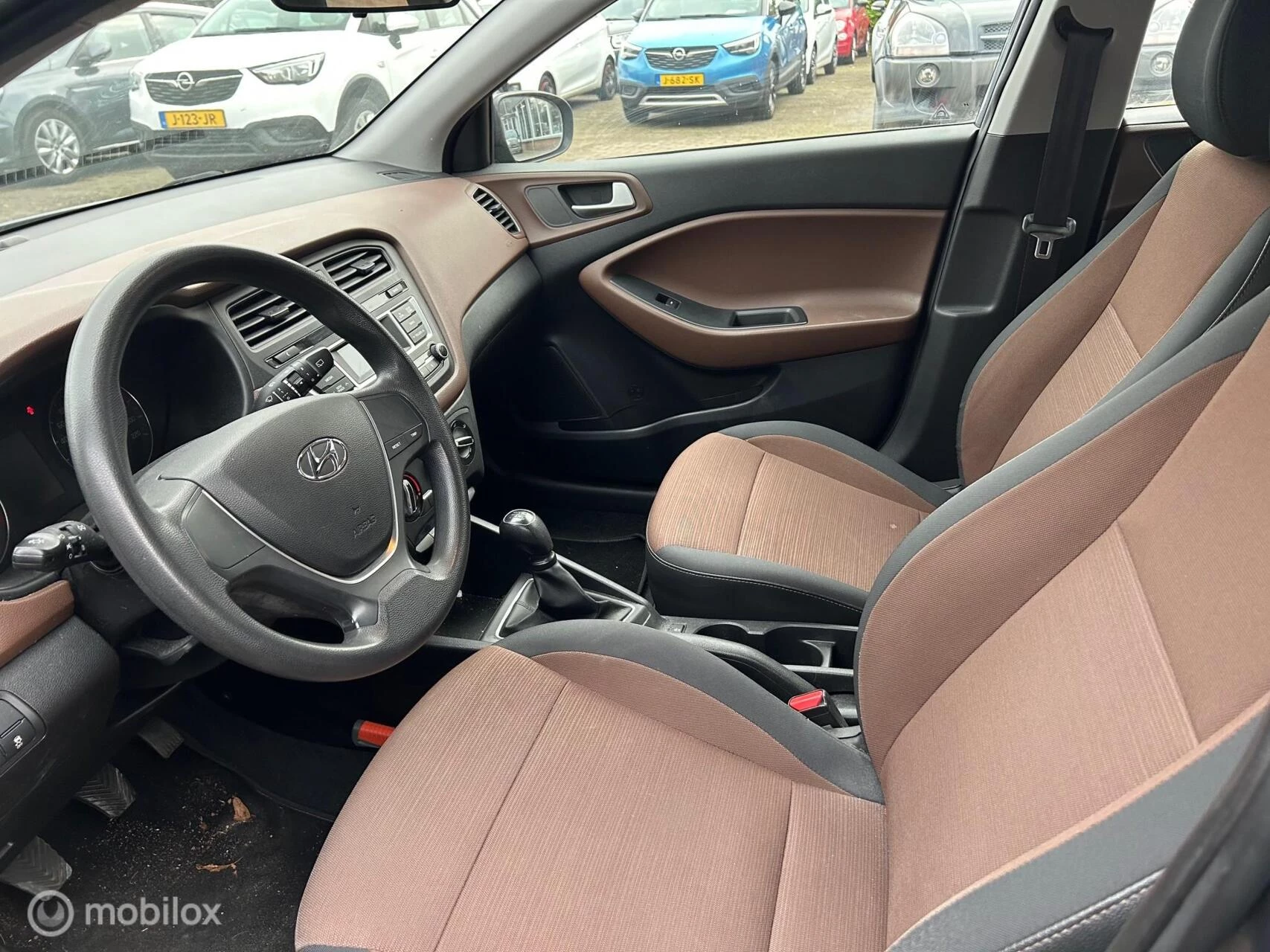 Hoofdafbeelding Hyundai i20