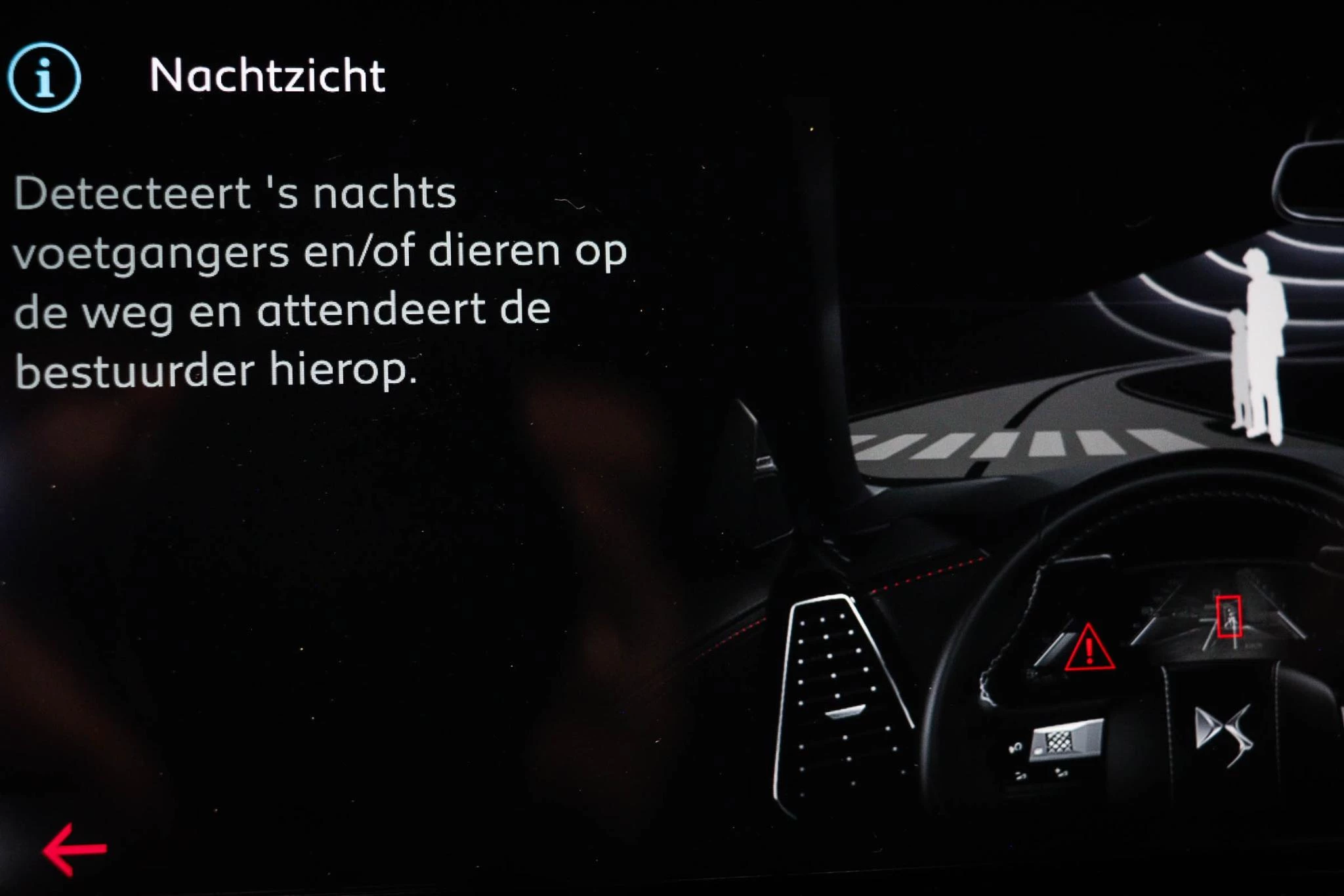 Hoofdafbeelding DS DS 7