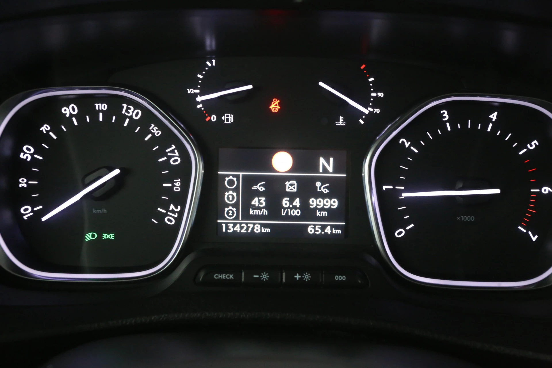 Hoofdafbeelding Peugeot Expert
