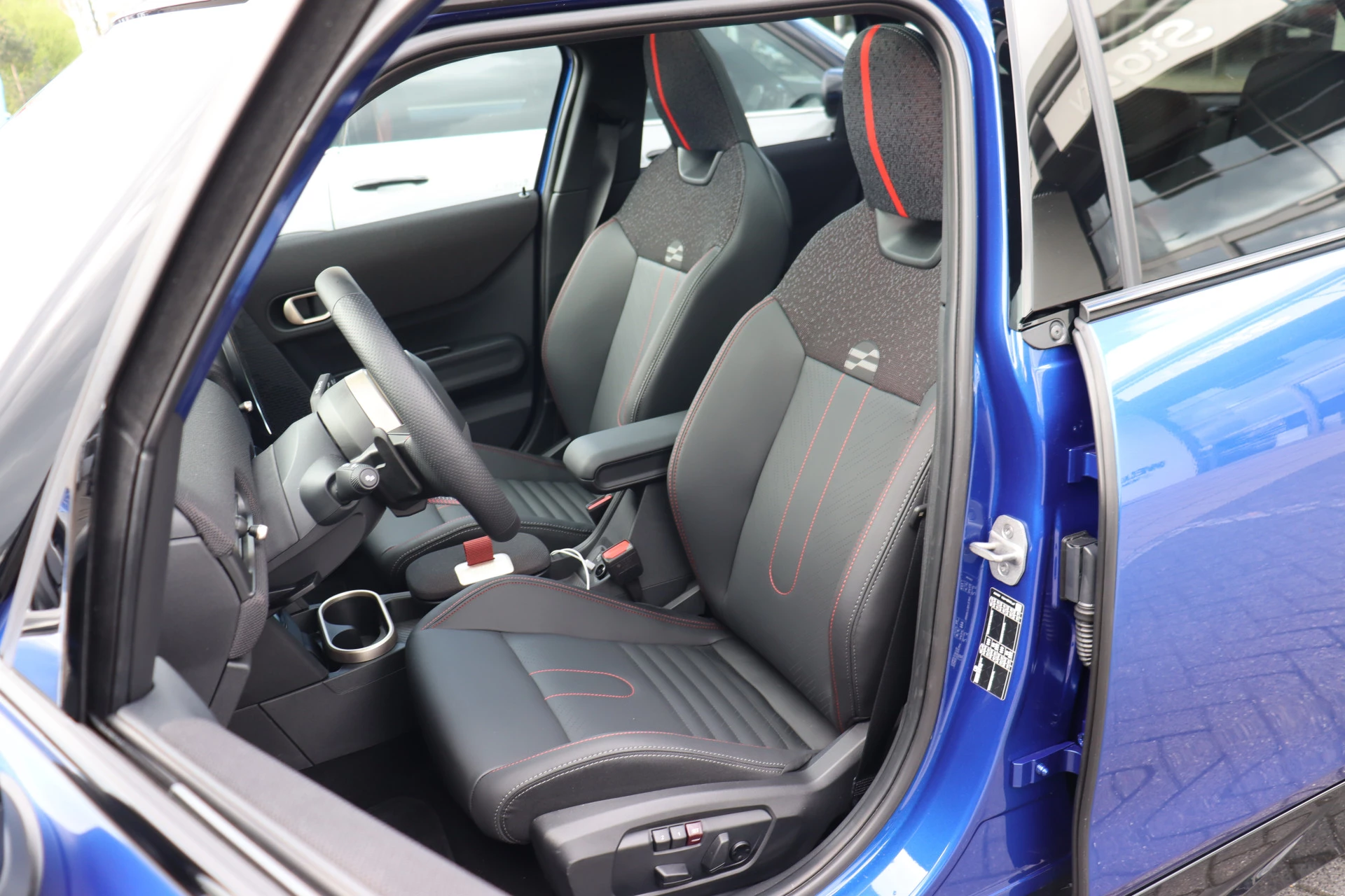 Hoofdafbeelding MINI 5-deurs