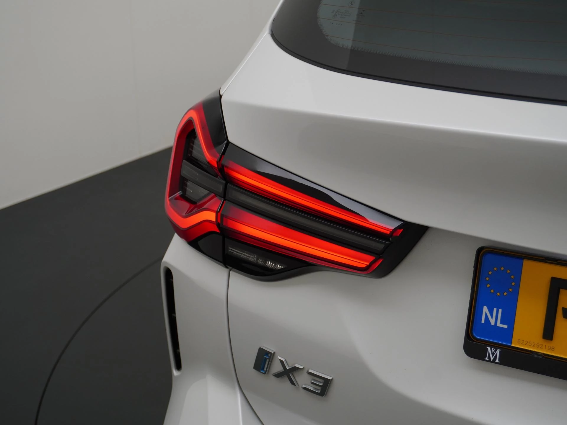 Hoofdafbeelding BMW iX3
