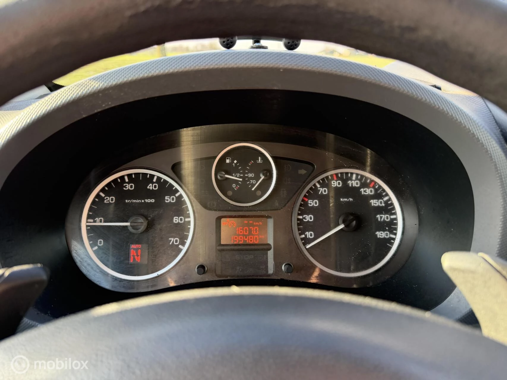 Hoofdafbeelding Peugeot Partner