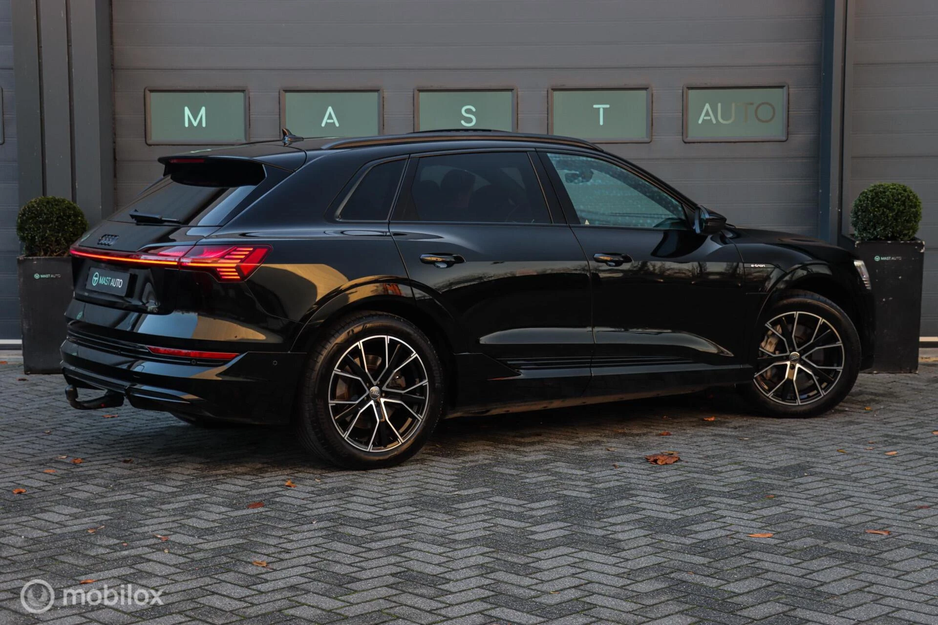 Hoofdafbeelding Audi e-tron