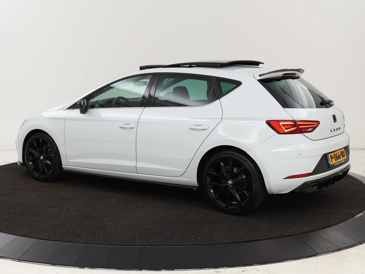 Hoofdafbeelding SEAT Leon